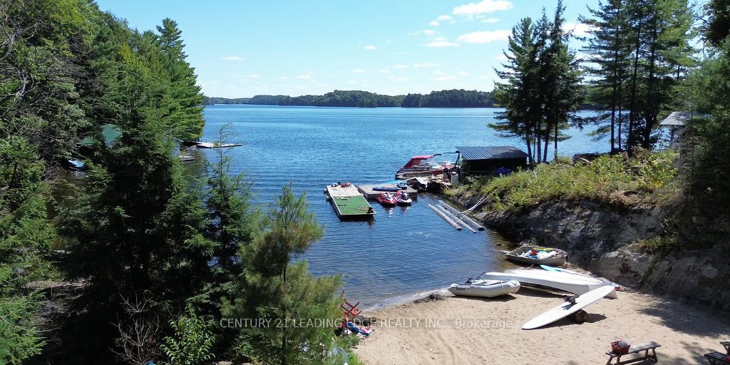 2077 Lake Muskoka Property Photo 9