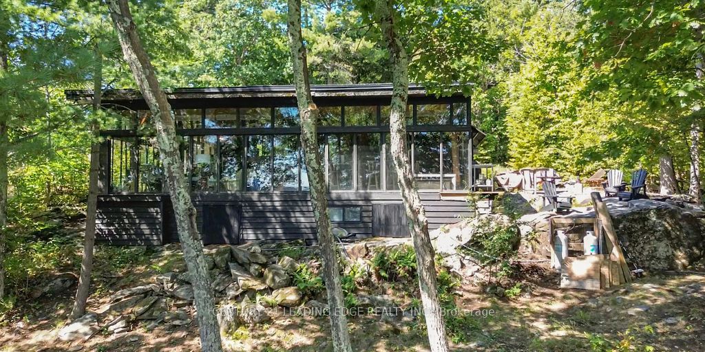 2077 Lake Muskoka Property Photo 12