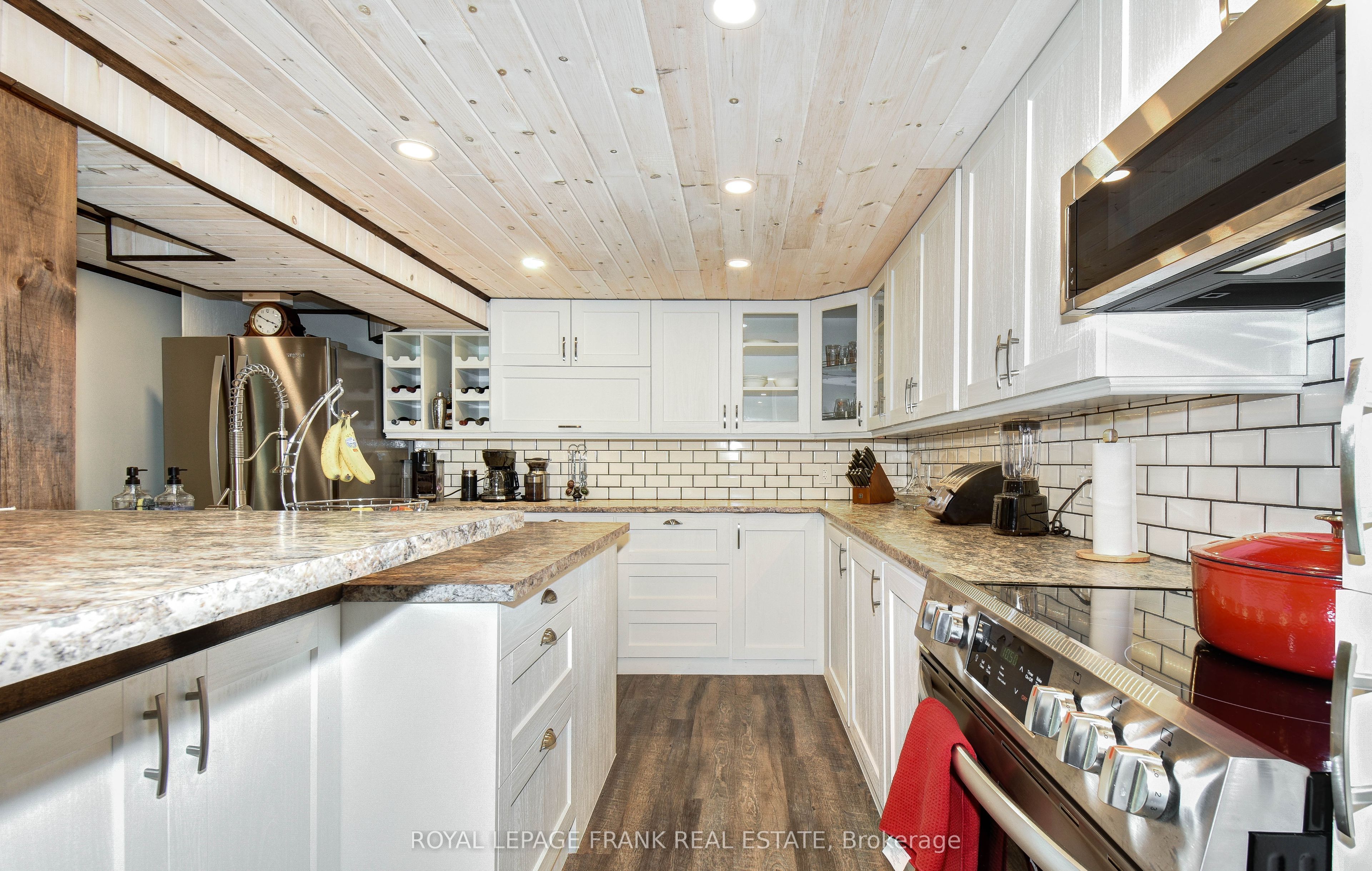 1031 Calder Lane N/a Property Photo 11