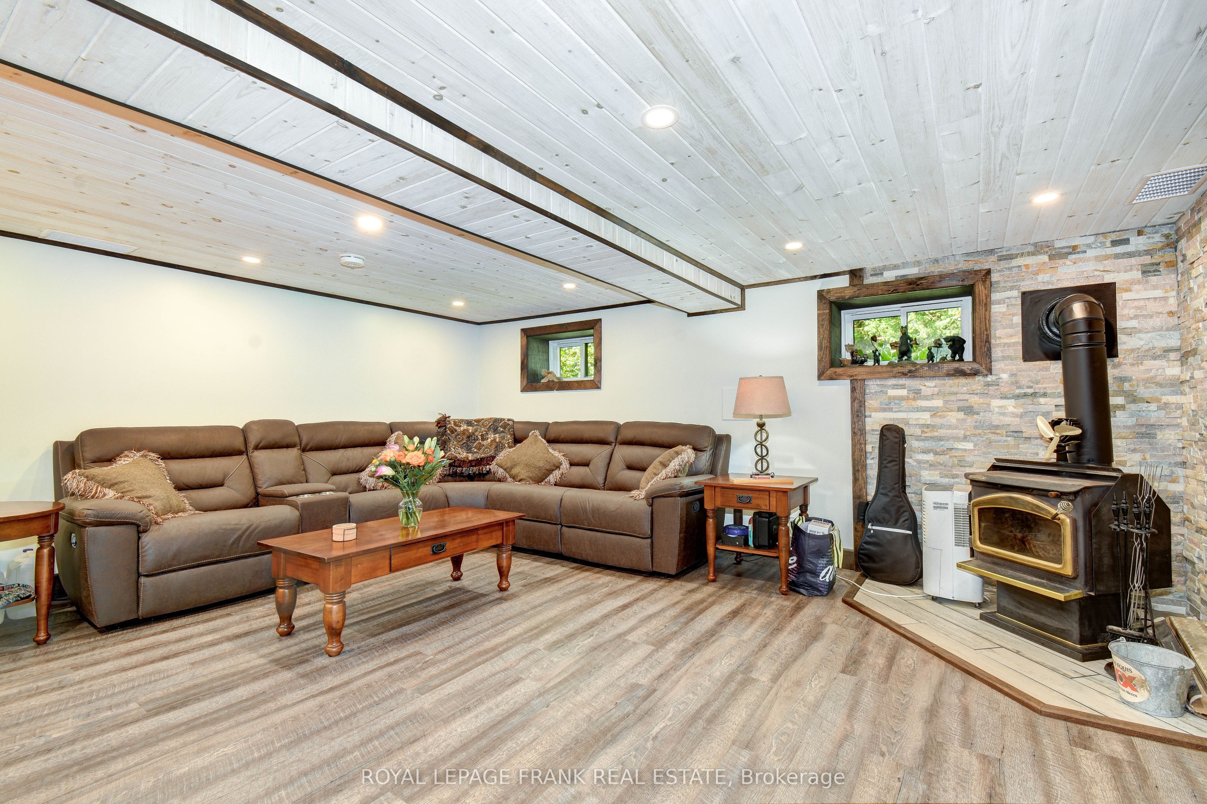 1031 Calder Lane N/a Property Photo 16