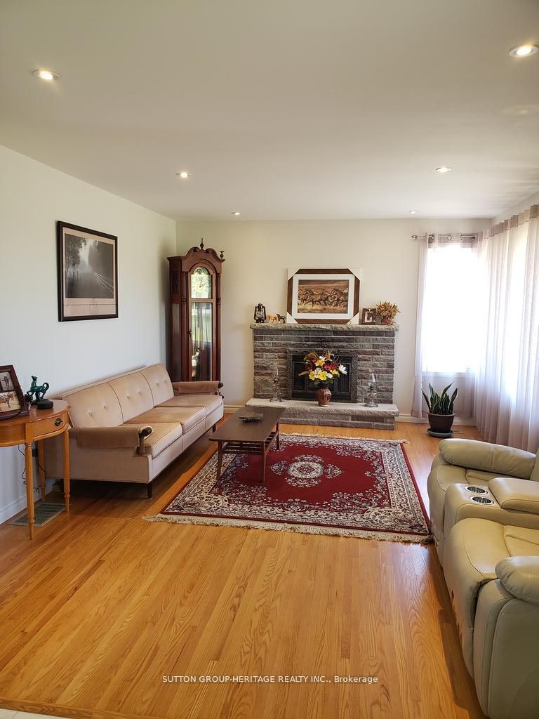 601 Cottingham Rd Property Photo 9