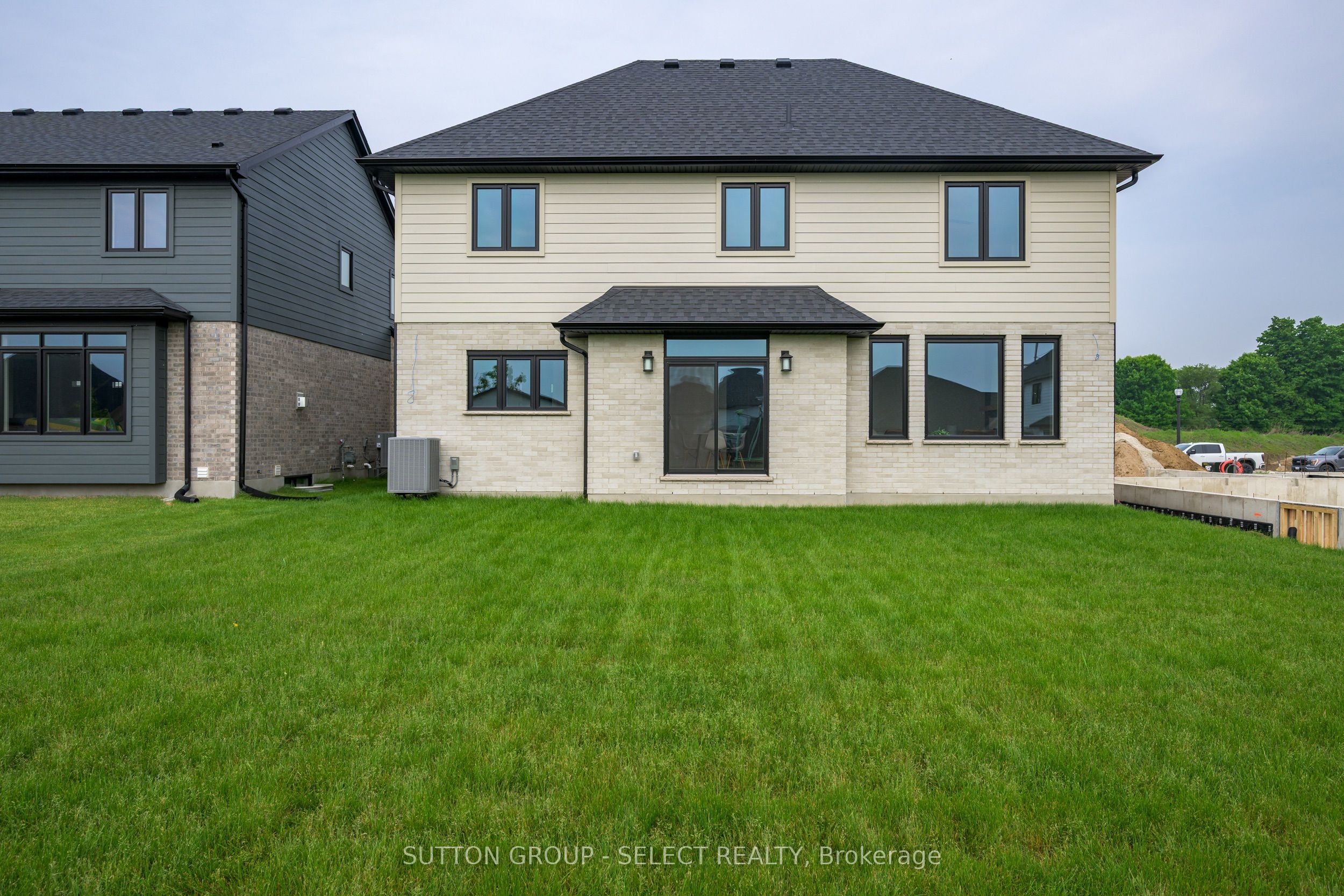 138 Harvest Lane Property Photo 3