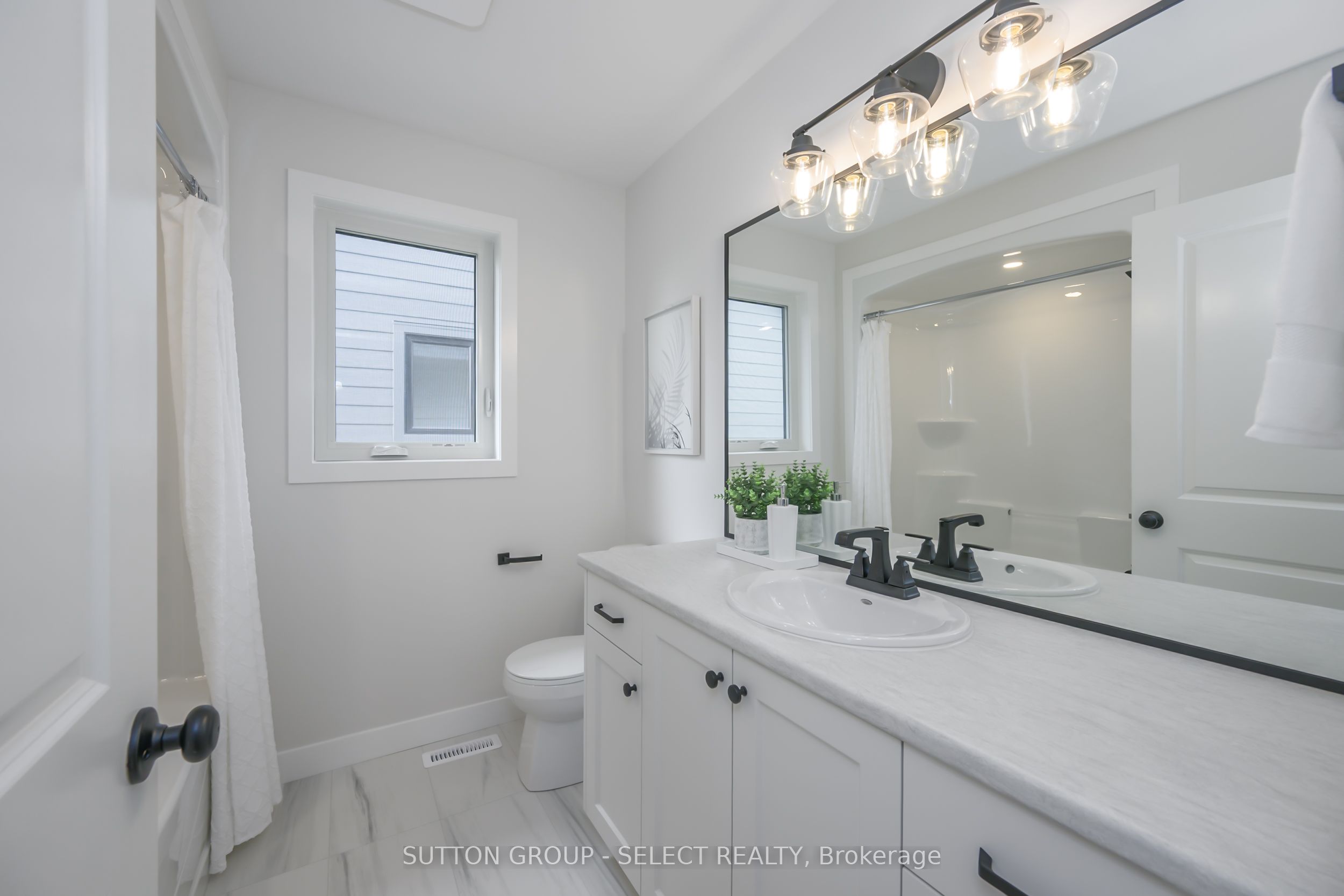 138 Harvest Lane Property Photo 33