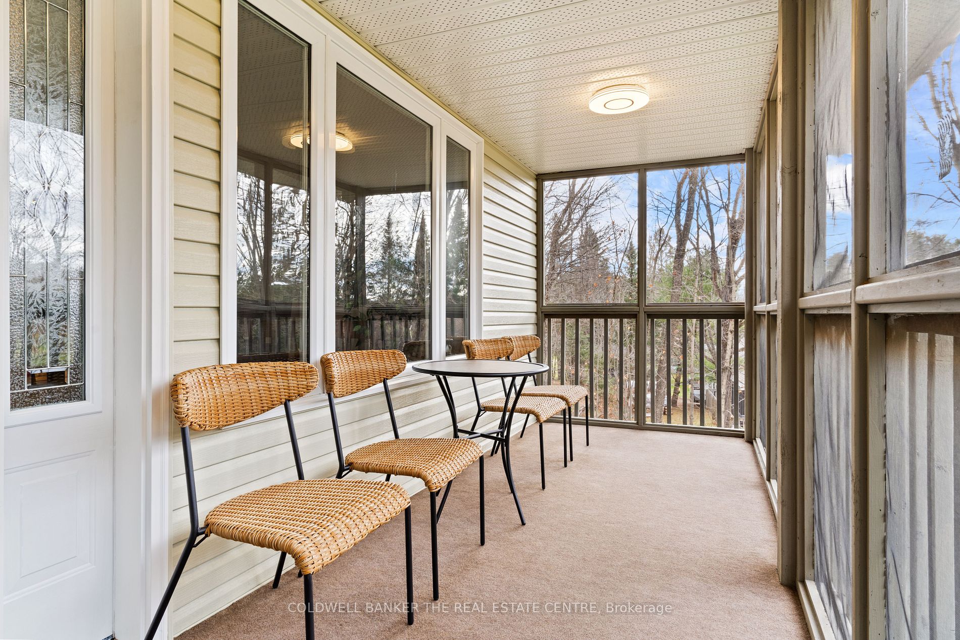 1084 Bonnie Lake Rd Property Photo 3