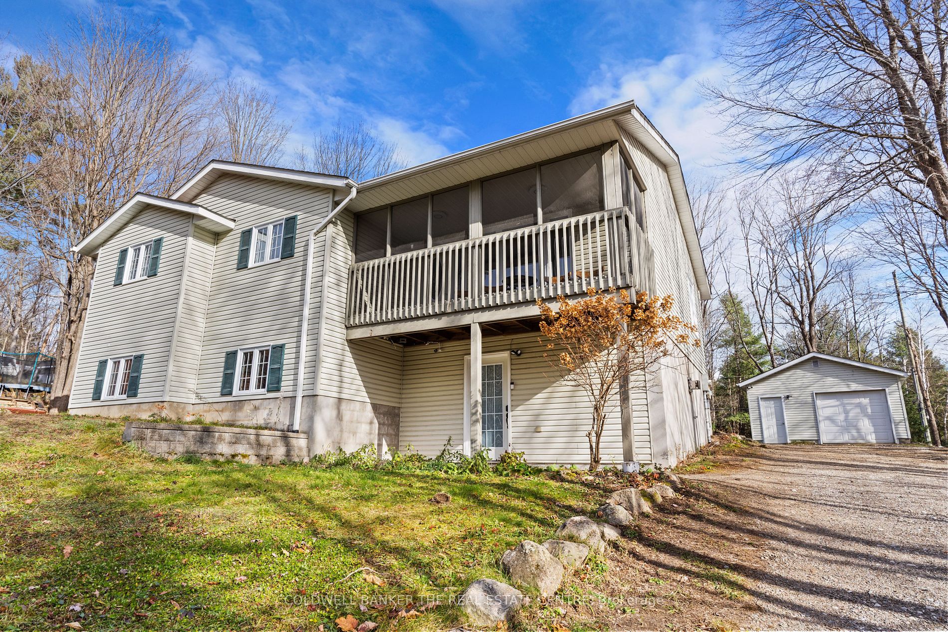 1084 Bonnie Lake Rd Property Photo 23