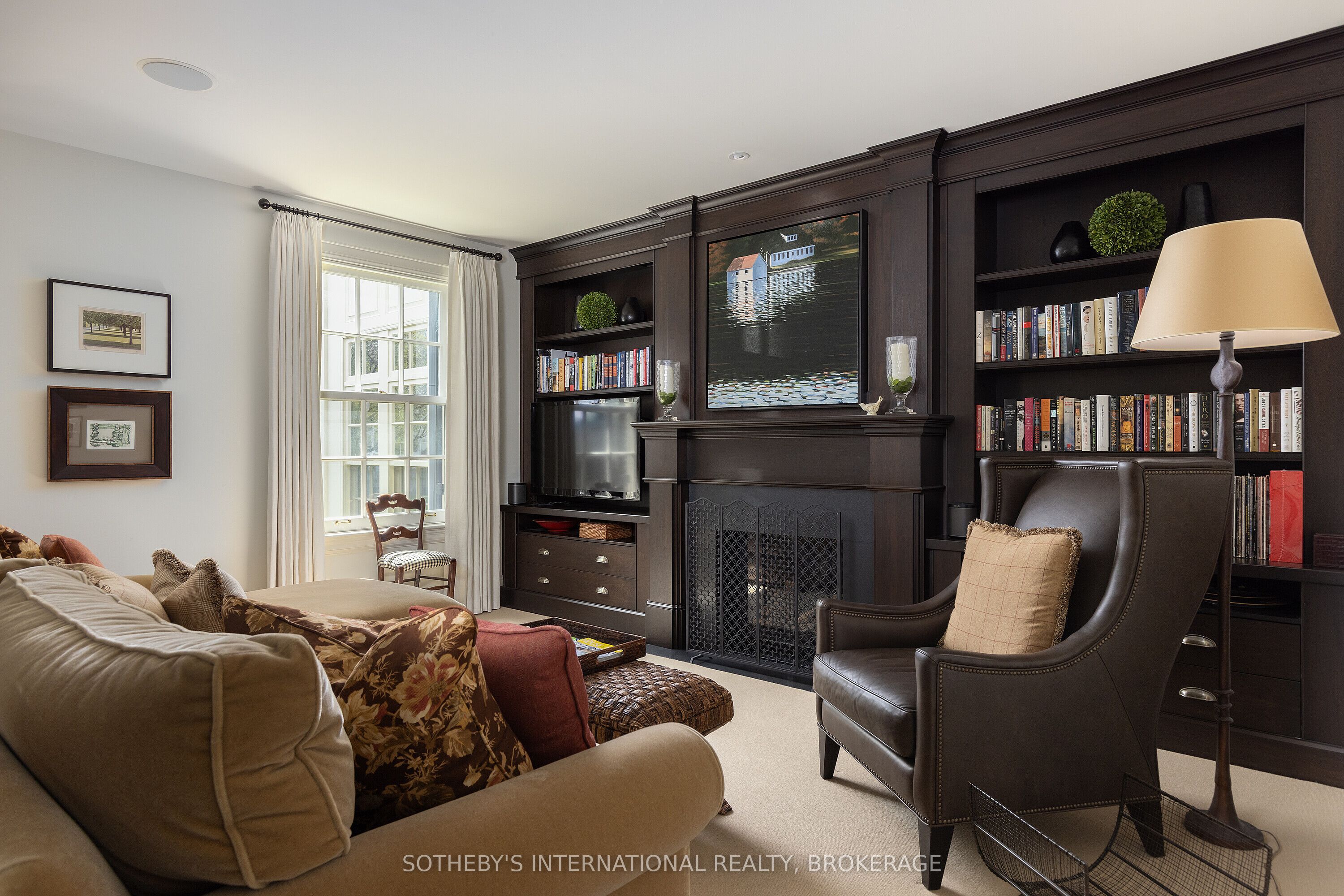 472 Gage Street Property Photo 13