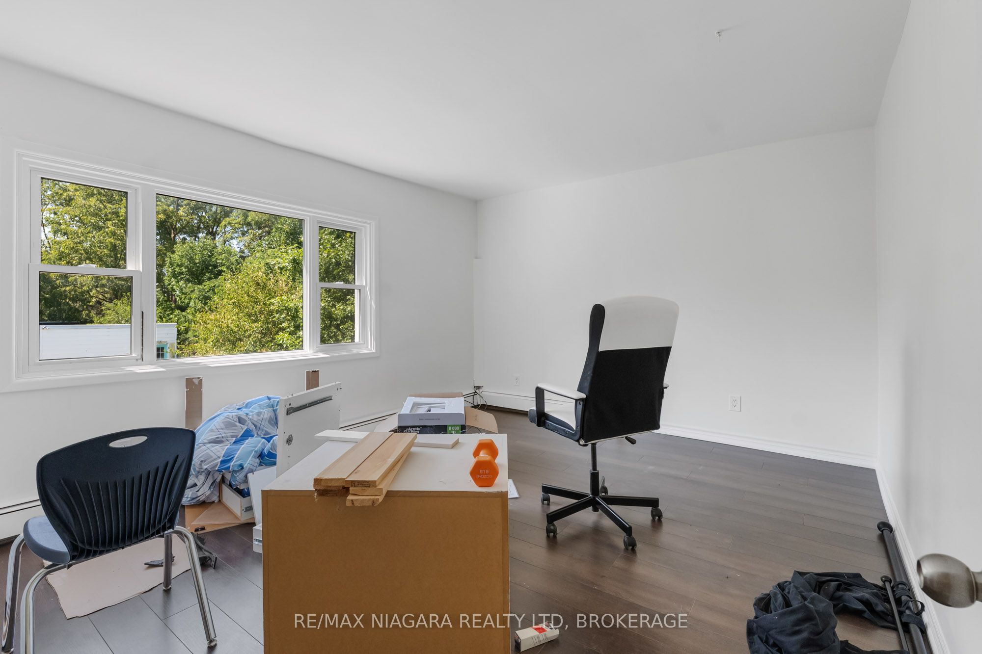 463 Niagara Boulevard Property Photo 20