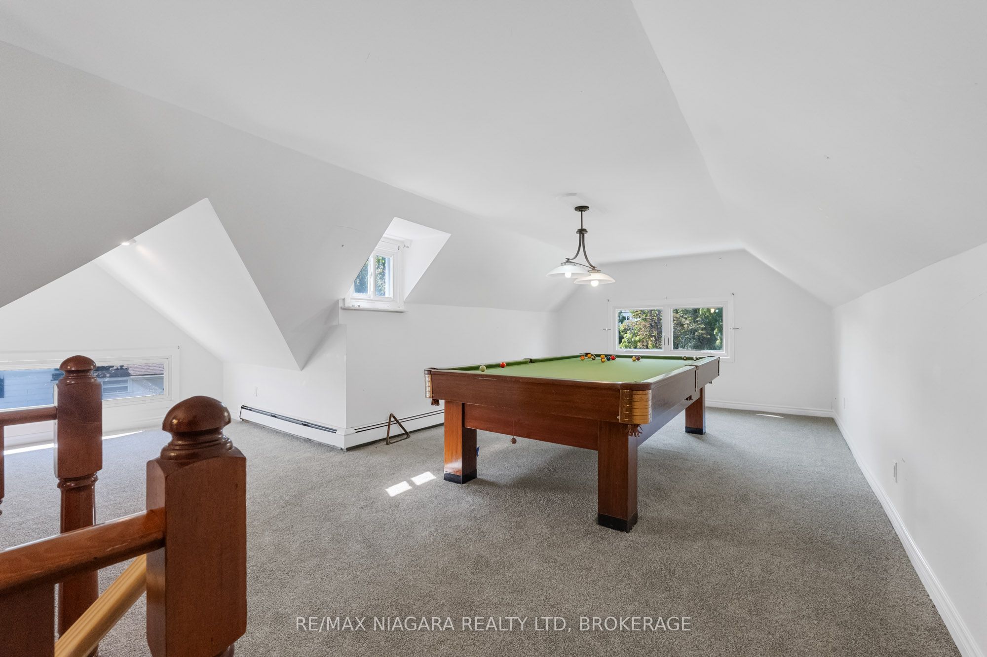 463 Niagara Boulevard Property Photo 23