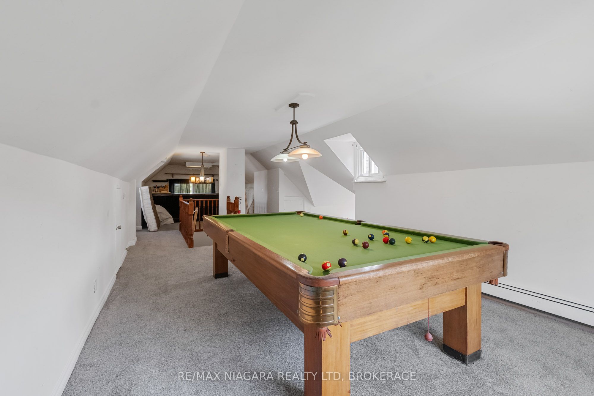 463 Niagara Boulevard Property Photo 24