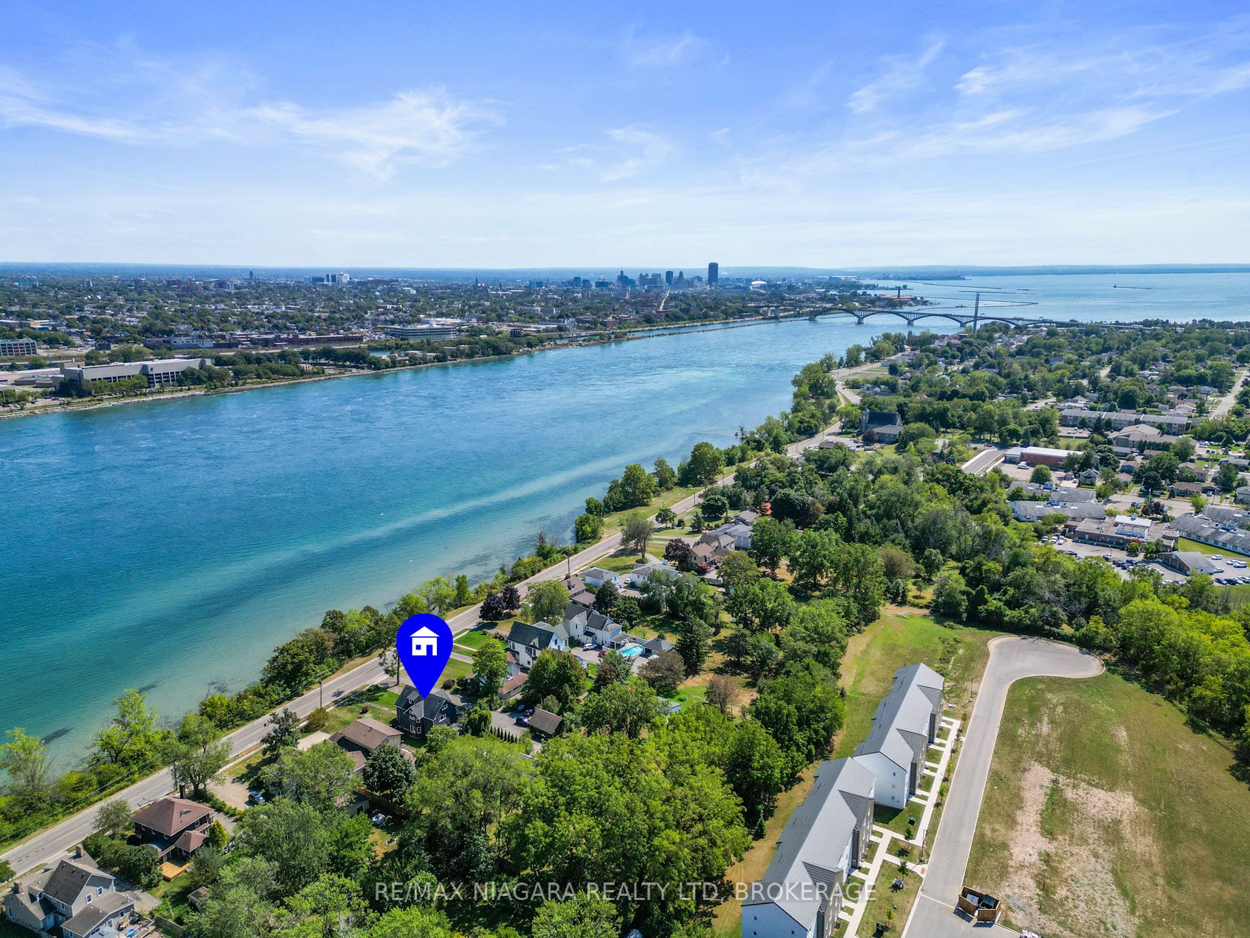 463 Niagara Boulevard Property Photo 36
