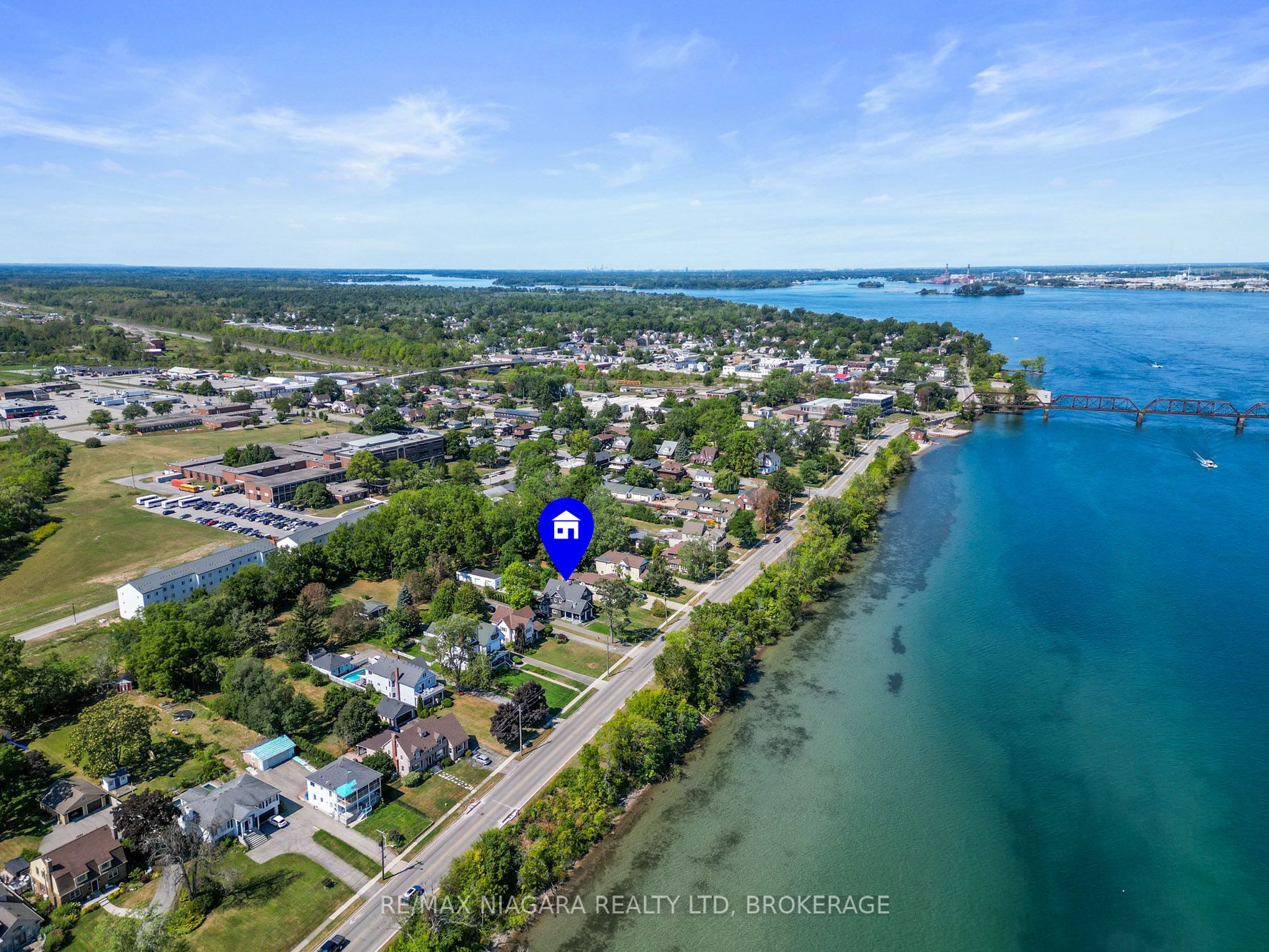 463 Niagara Boulevard Property Photo 38