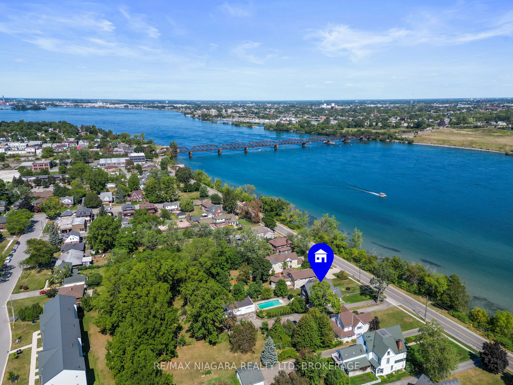 463 Niagara Boulevard Property Photo 39