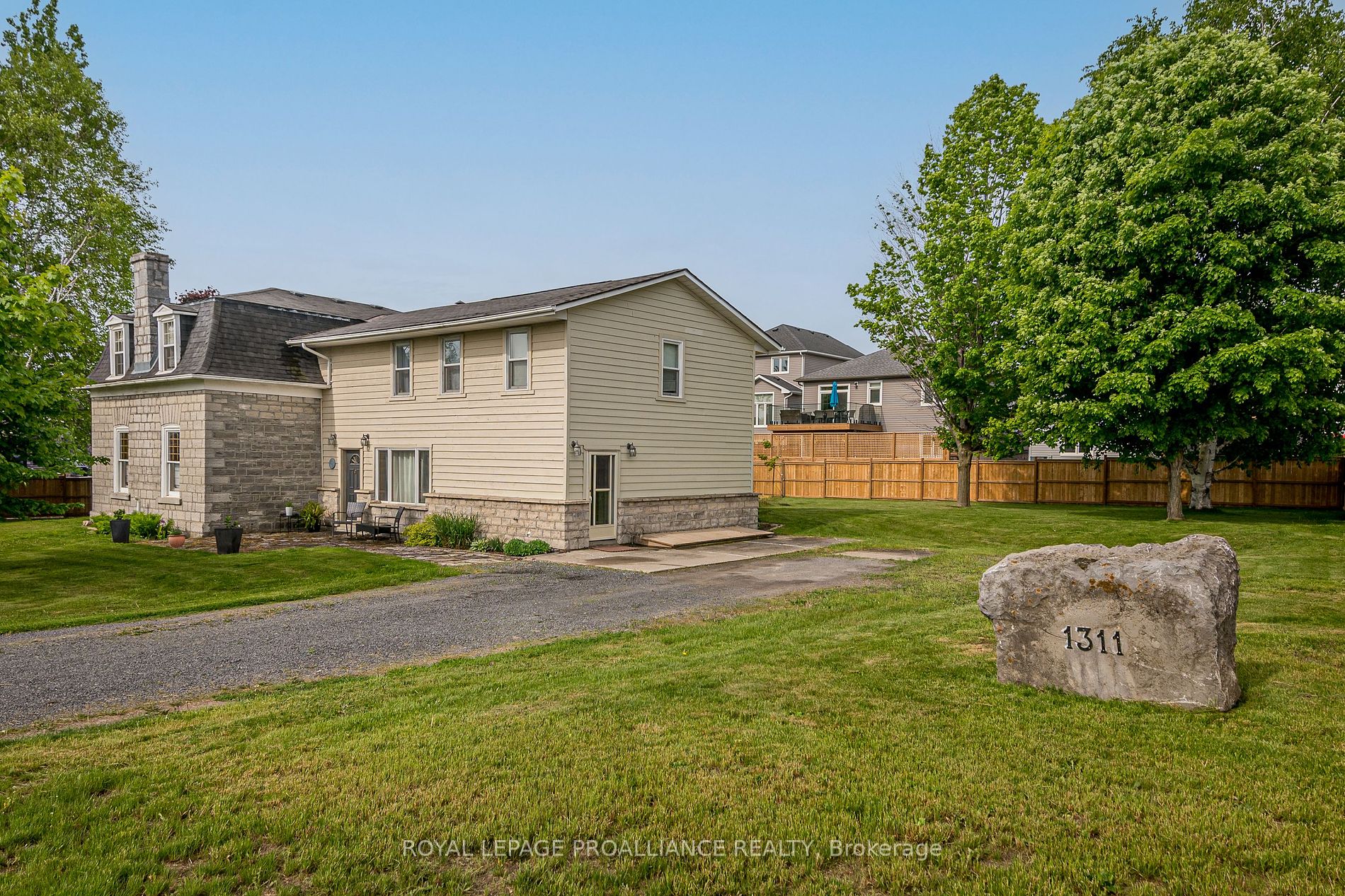 1311 Turnbull Way Property Photo 12