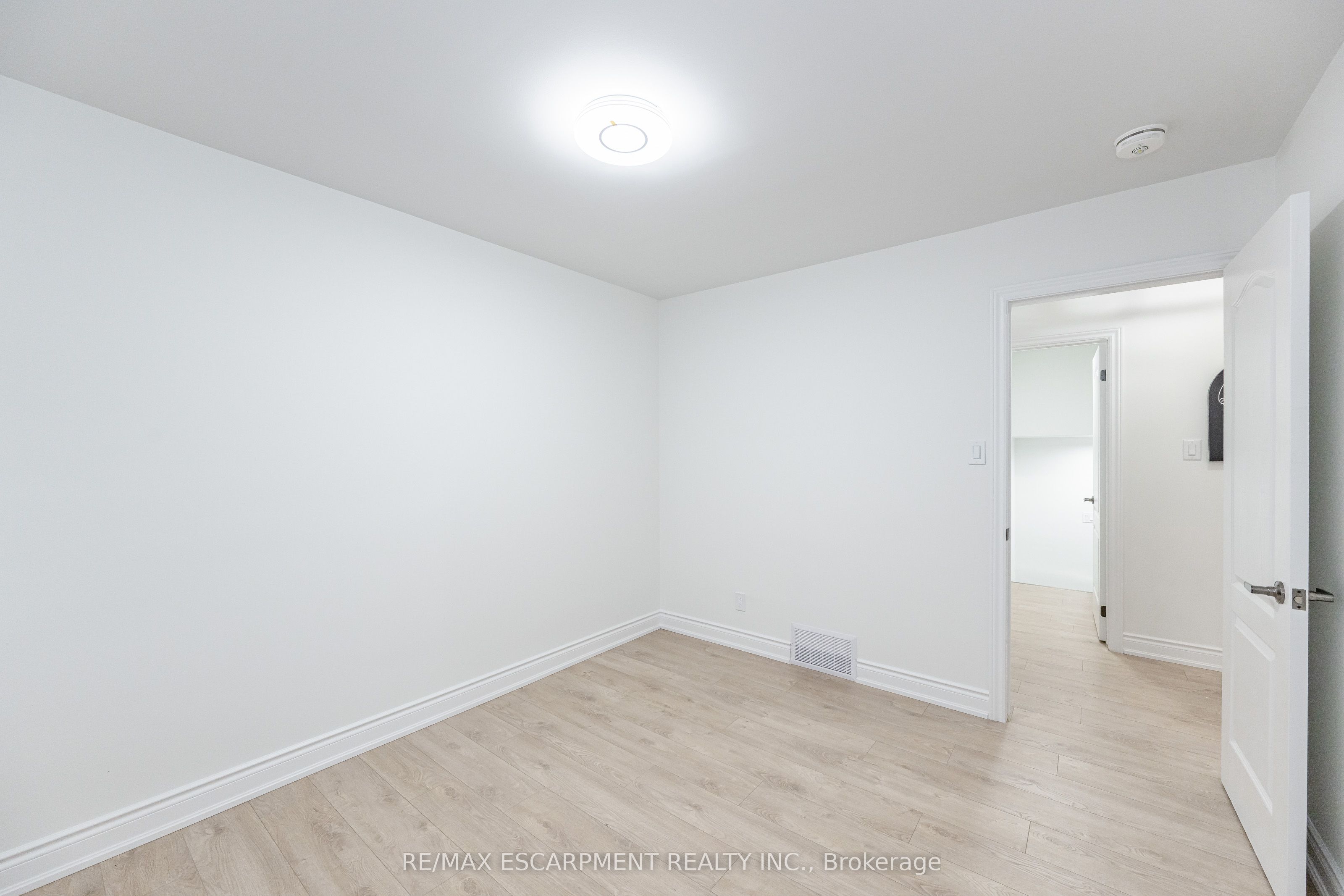 3045 Portage Road Property Photo 13