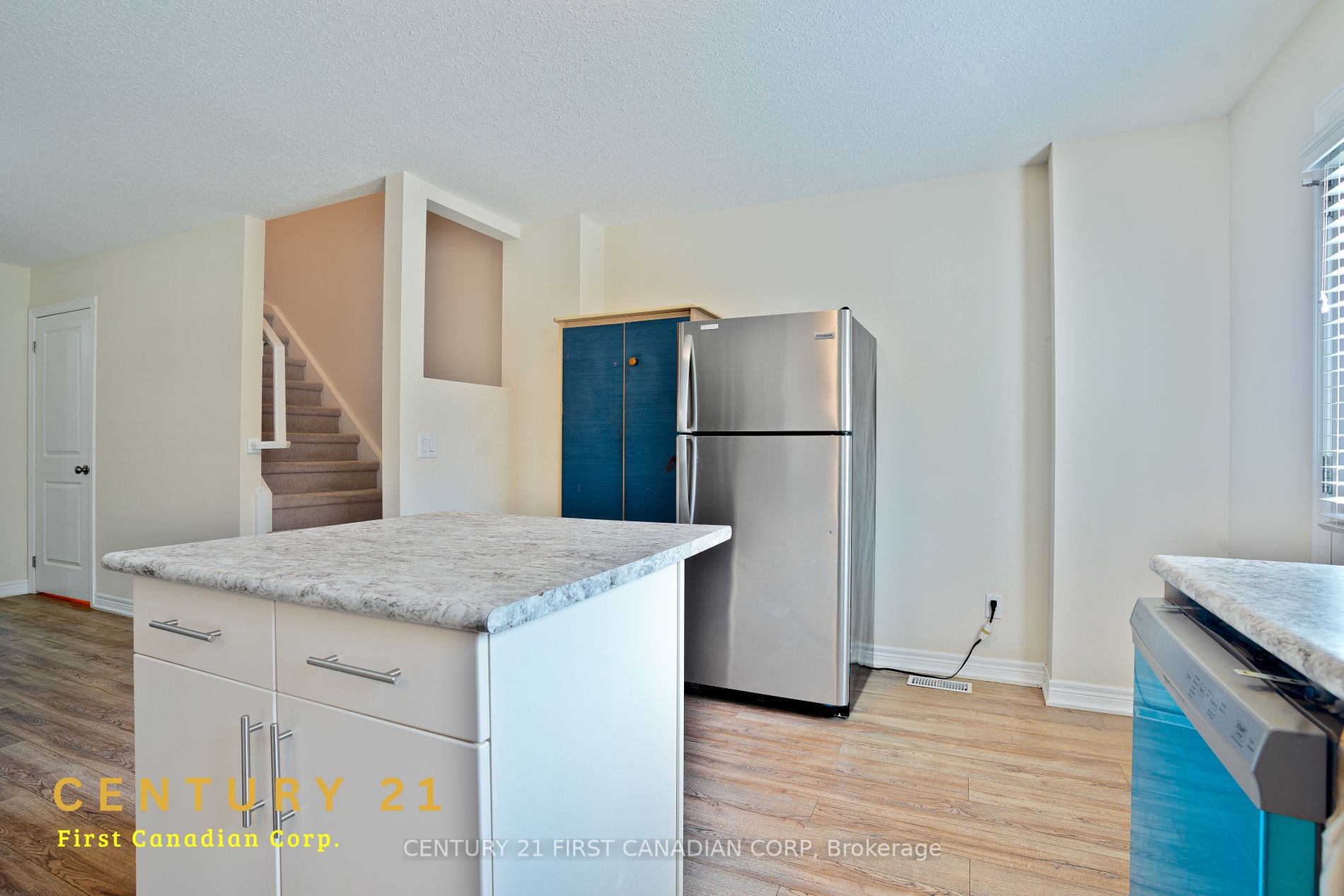 7768 Ascot Circ 67 Property Photo 2