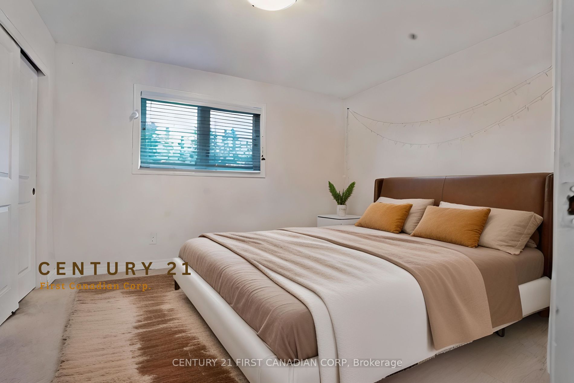 7768 Ascot Circ 67 Property Photo 4