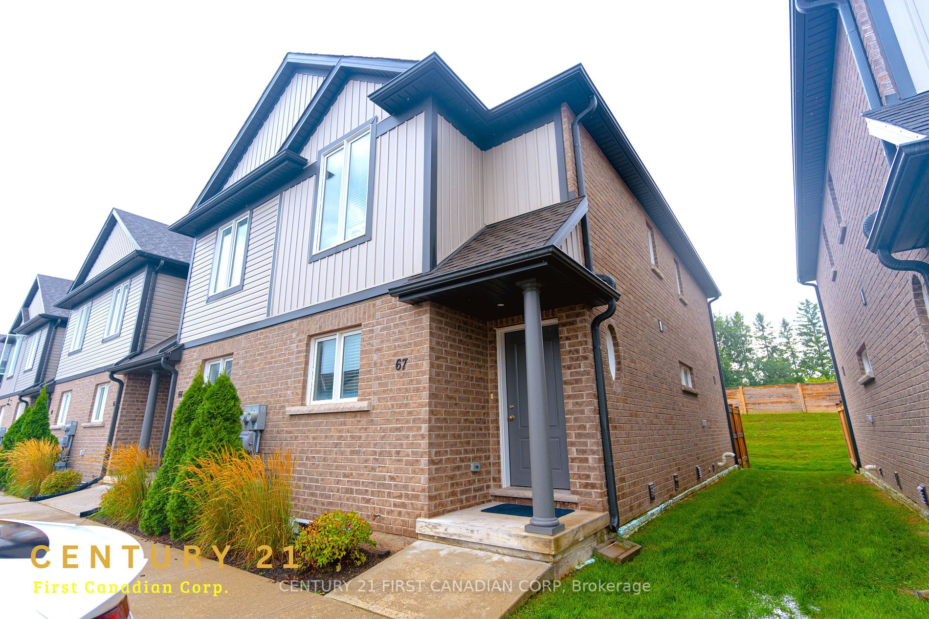 7768 Ascot Circ 67 Property Photo 22