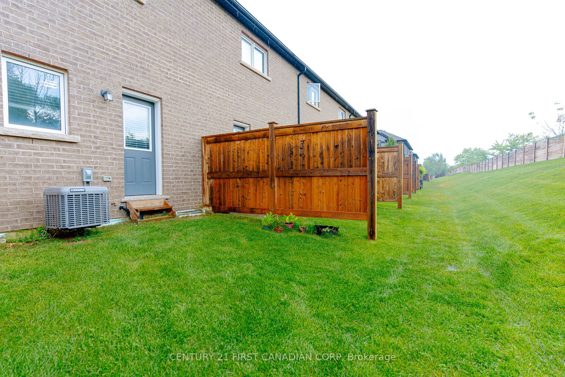 7768 Ascot Circ 67 Property Photo 30
