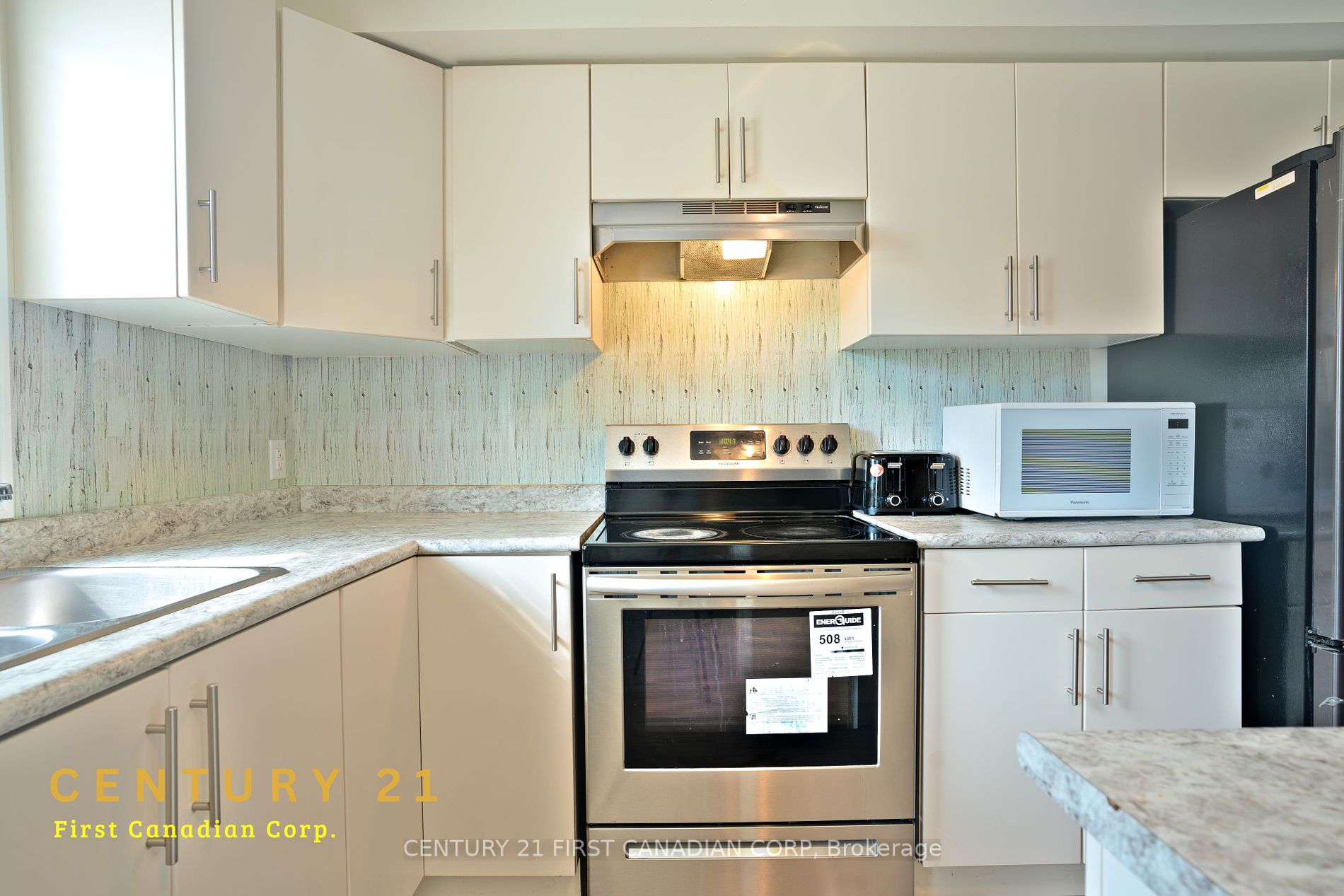 7768 Ascot Circ 67 Property Photo 35