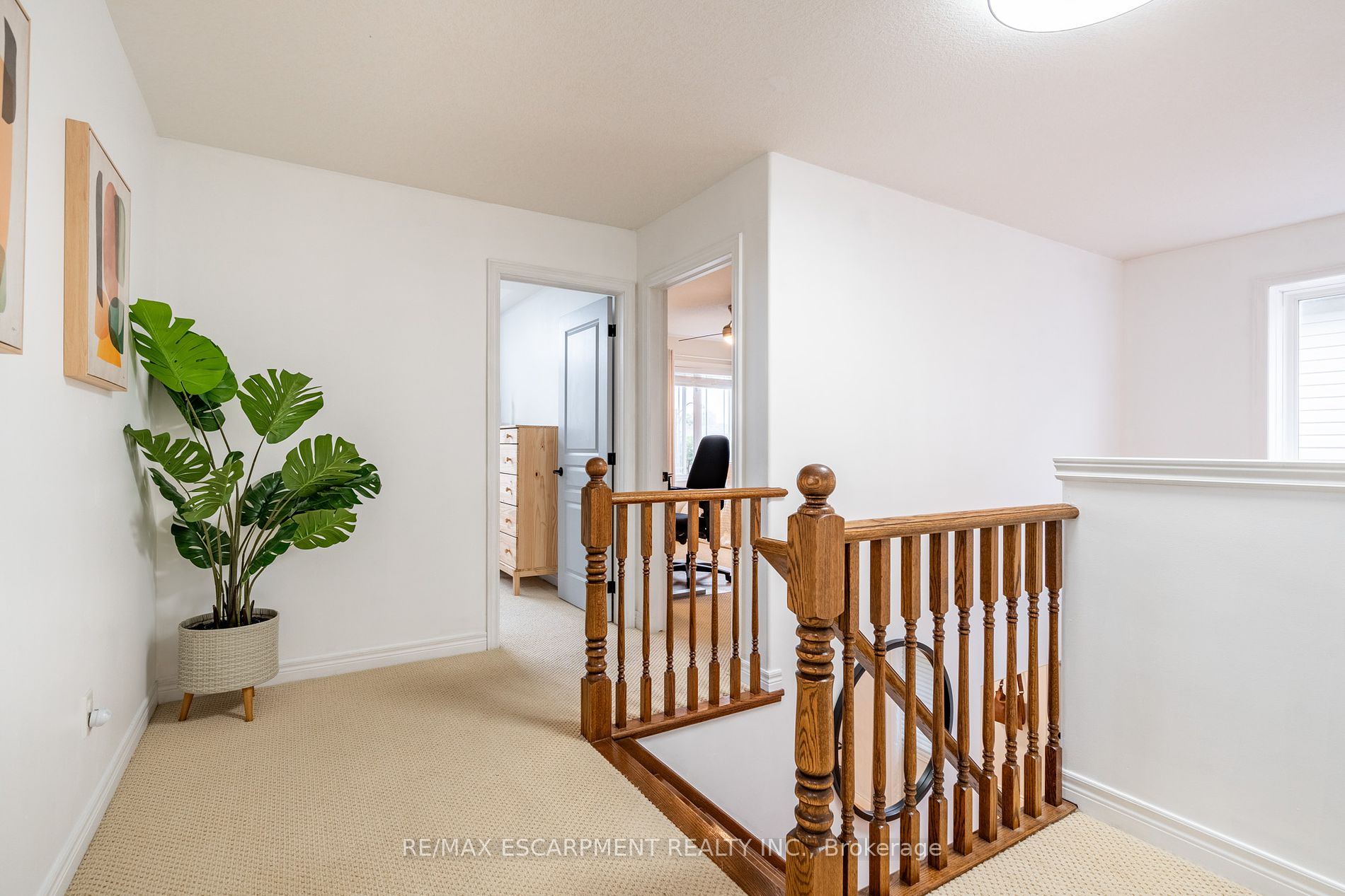 6 Newlove St Property Photo 7