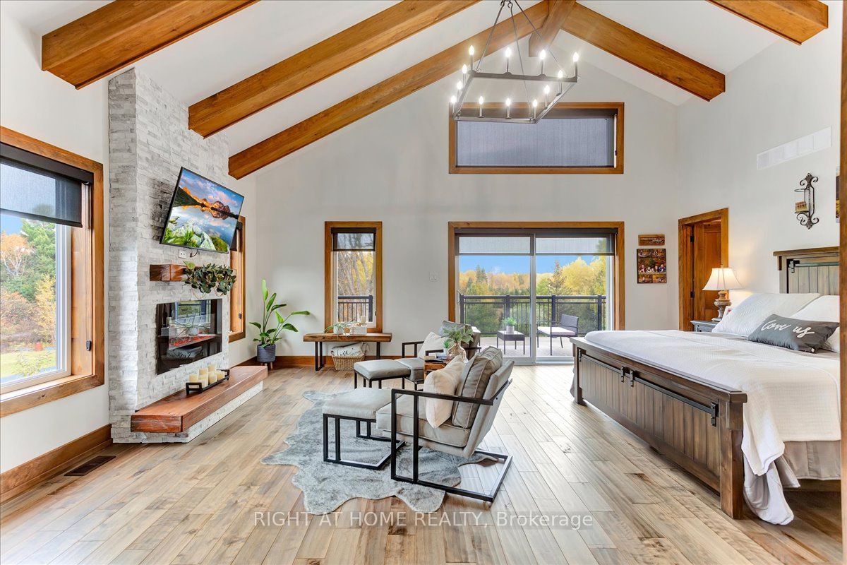 635138 Highway 10 Property Photo 7