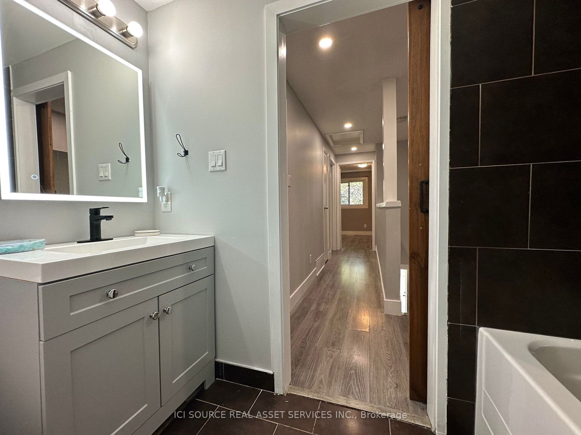 75 Ansondale Rd 25 Property Photo 6