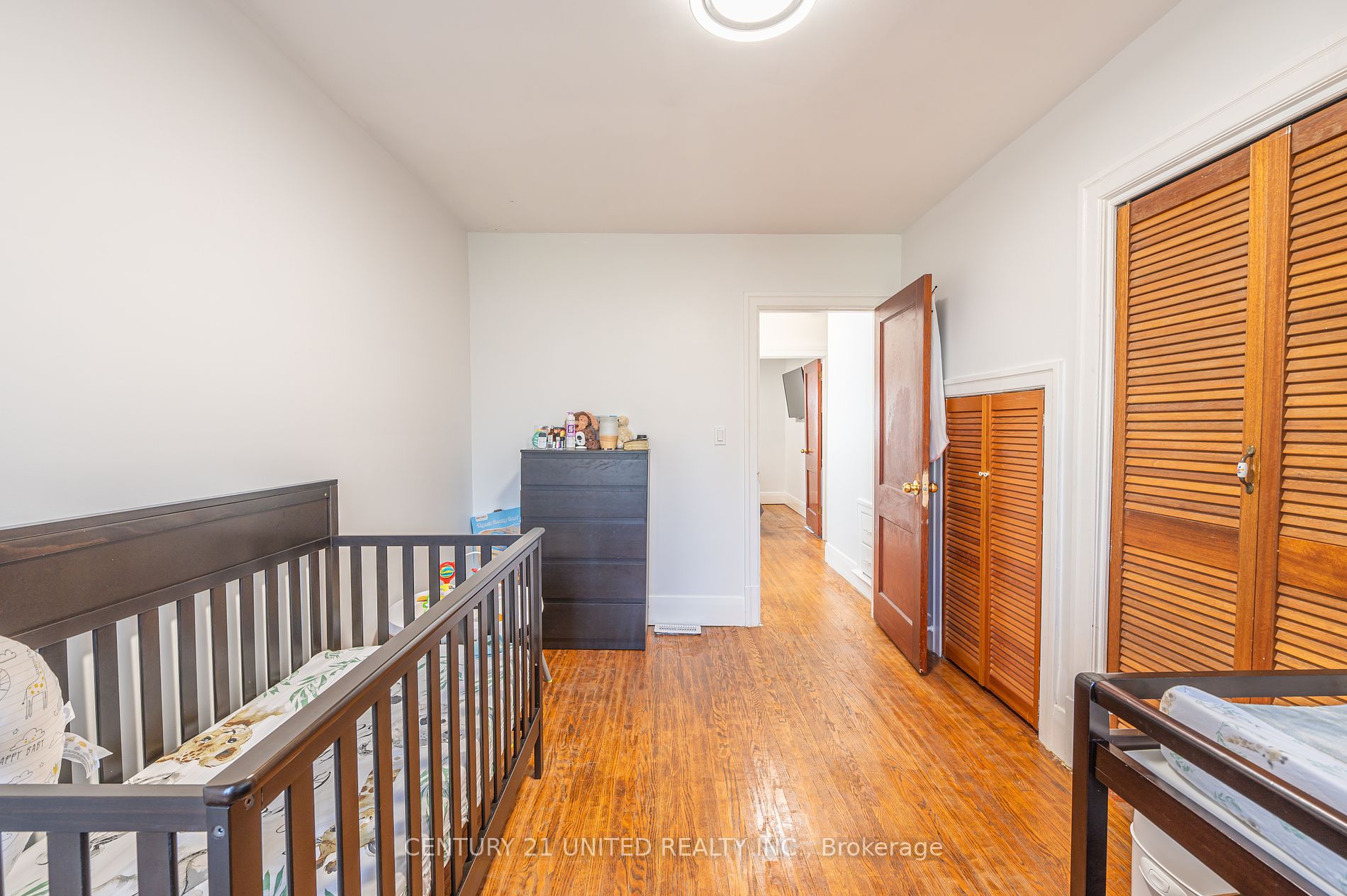 741 Third Ave Property Photo 10