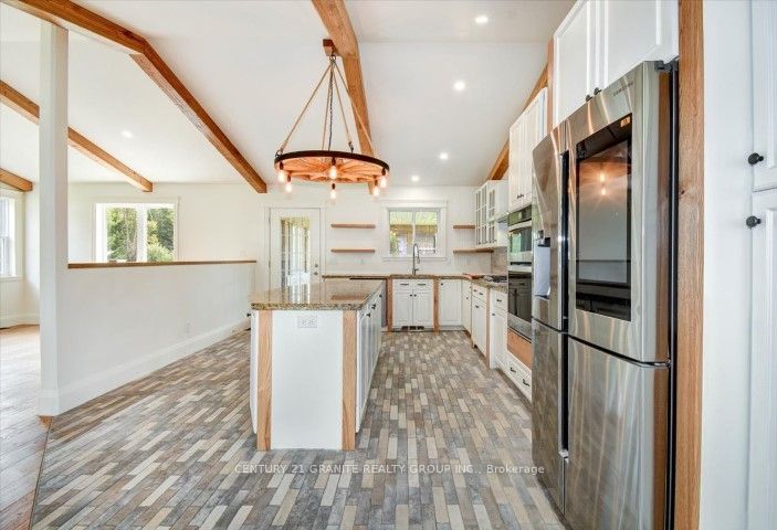 32534 Highway 62 Property Photo 12