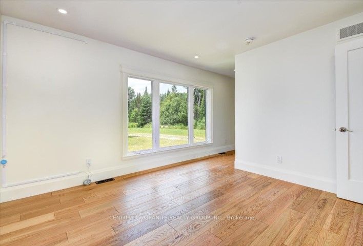 32534 Highway 62 Property Photo 13