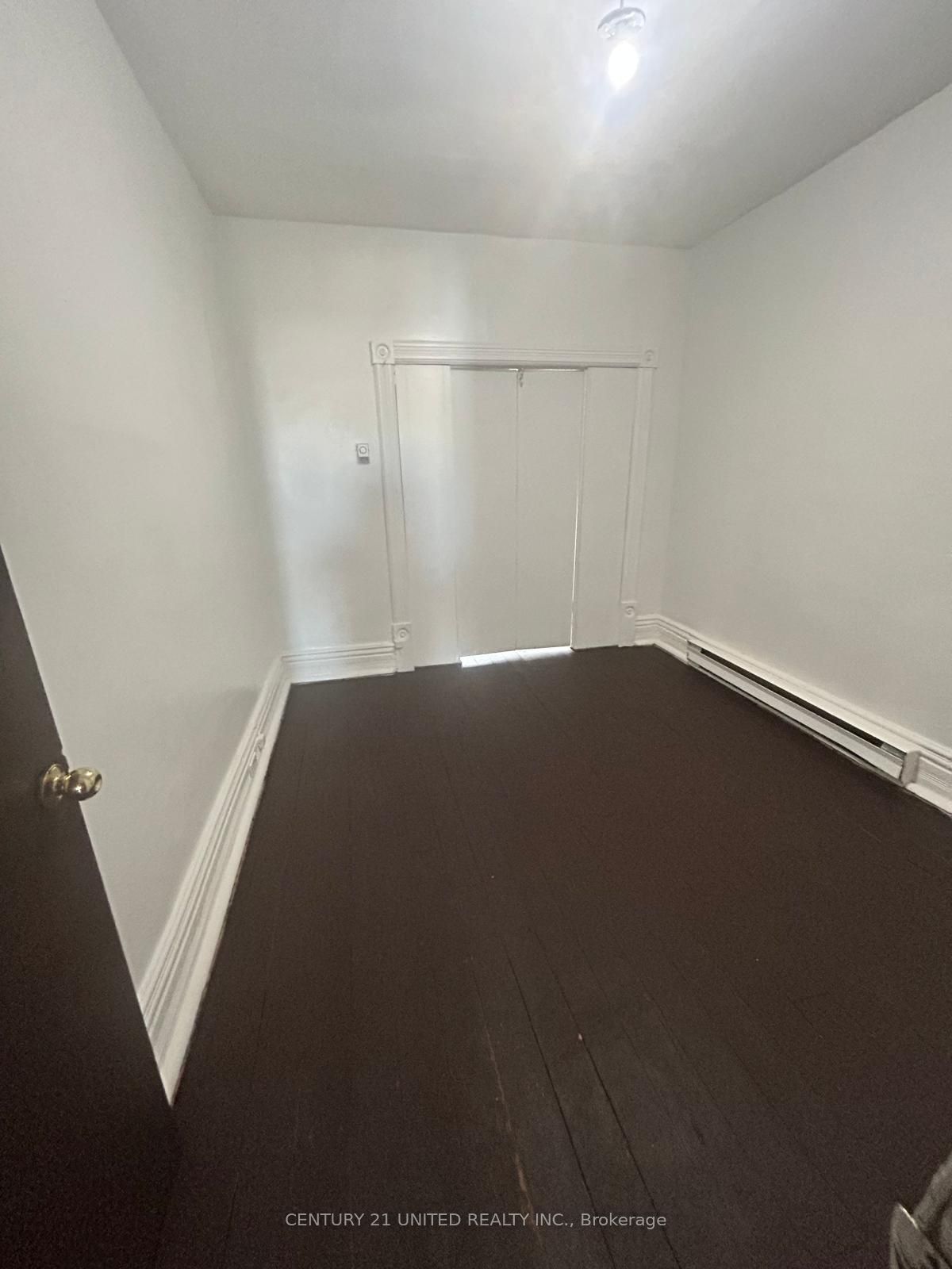 #6 - 164 Charlotte Street Property Photo 8