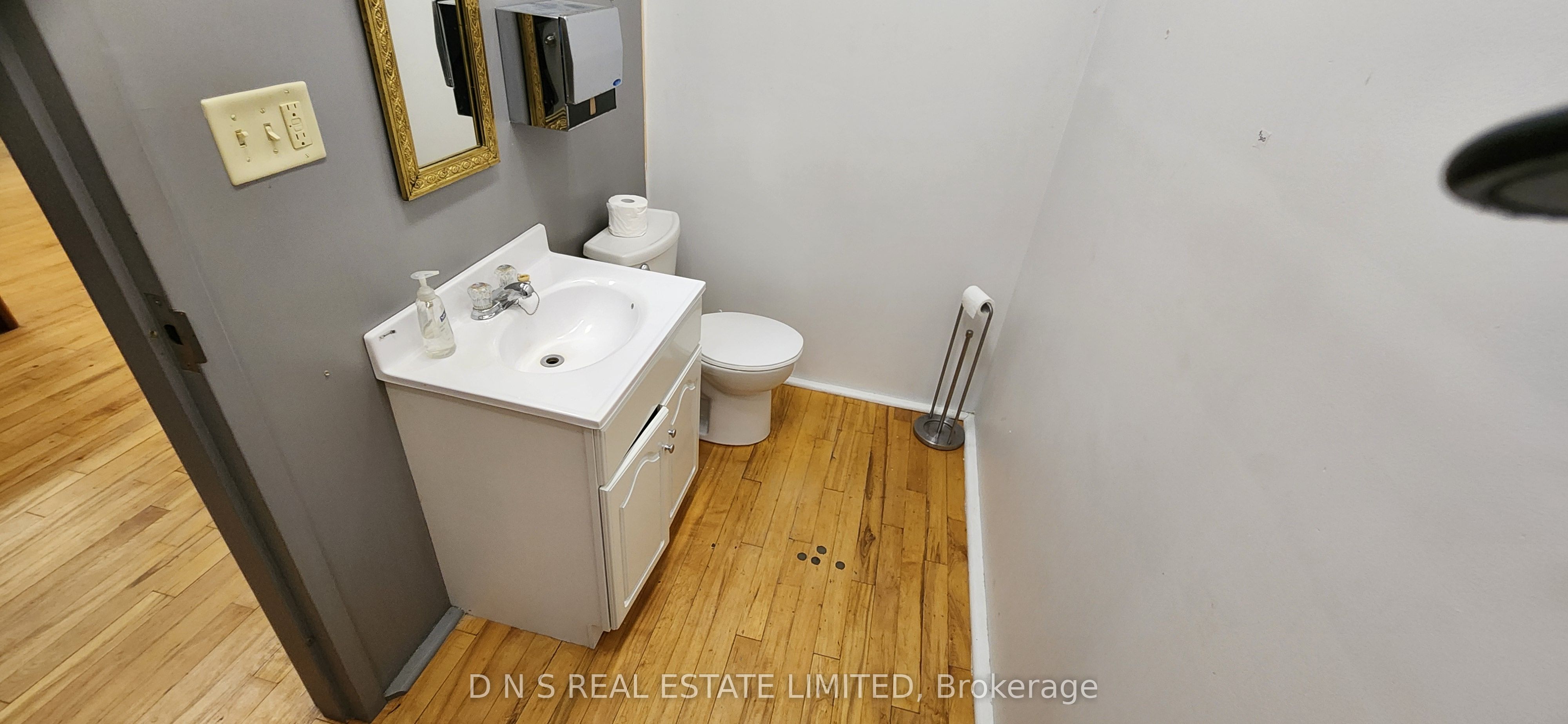 #10a - 280 Perry Street Property Photo 2