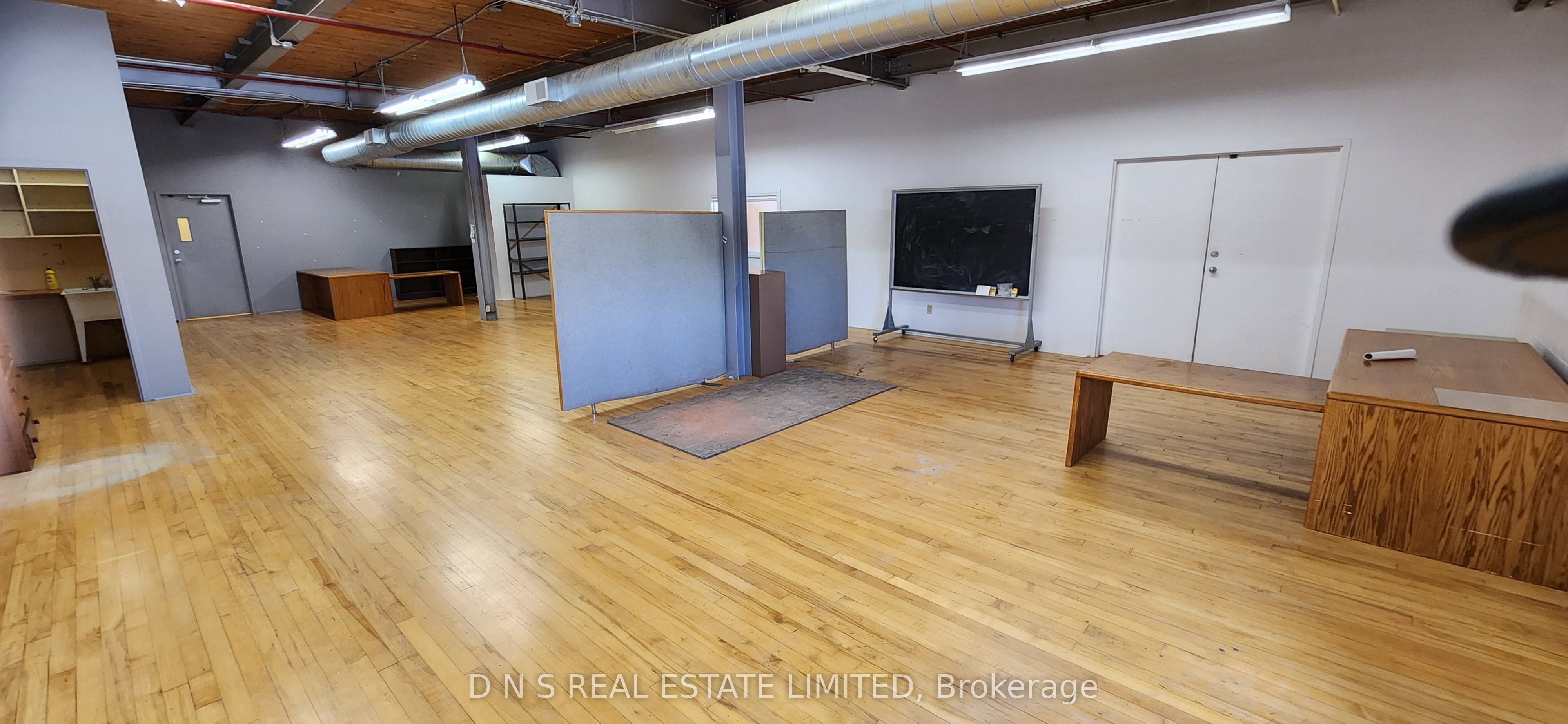 #10a - 280 Perry Street Property Photo 6