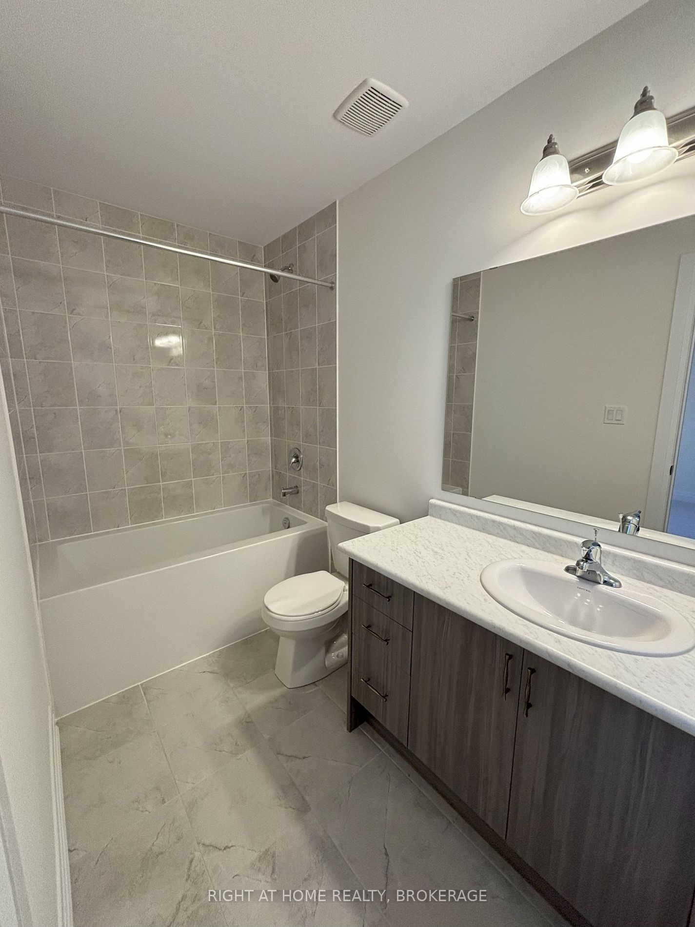 23 Langridge Way Property Photo 11