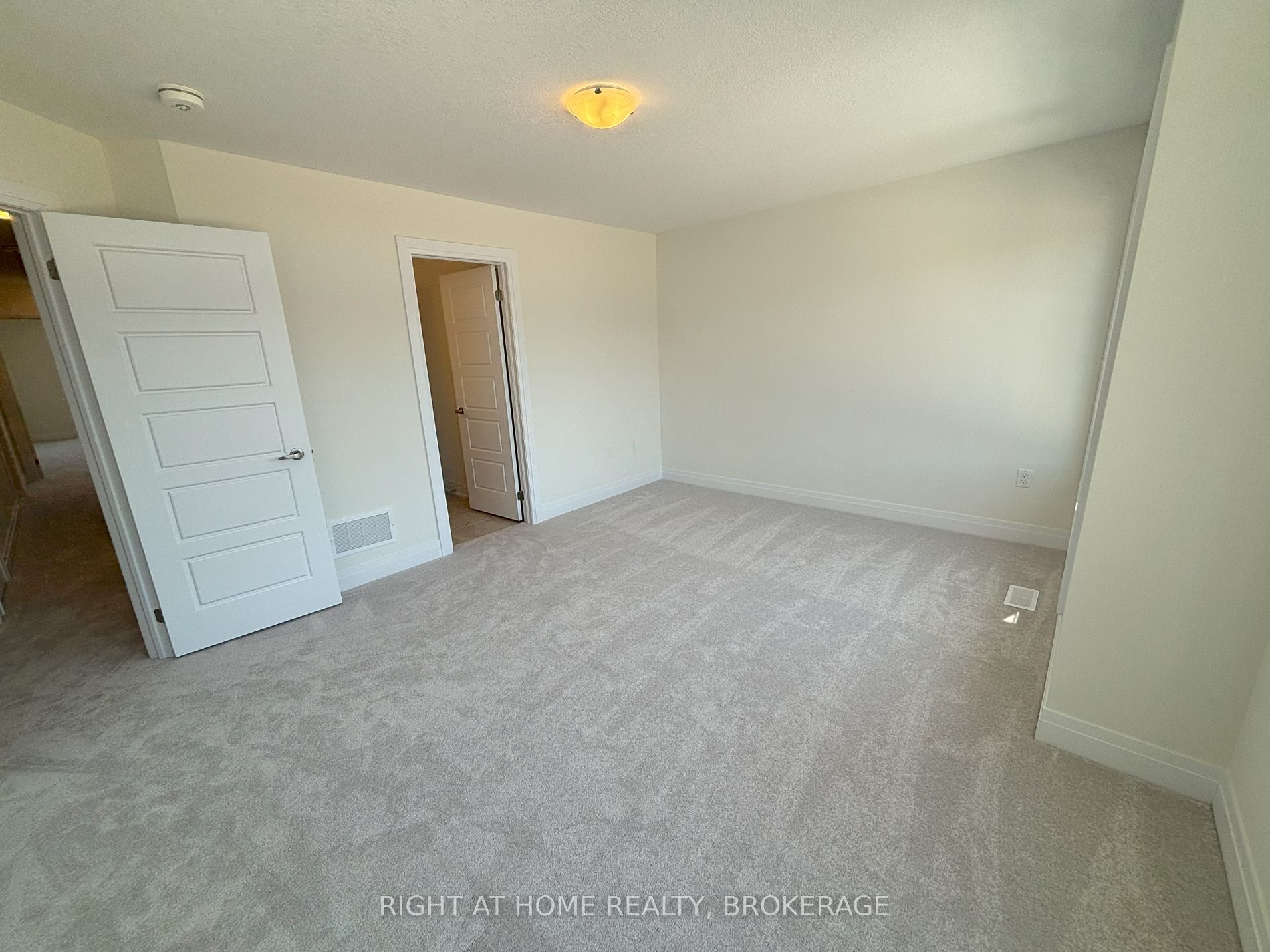 23 Langridge Way Property Photo 15