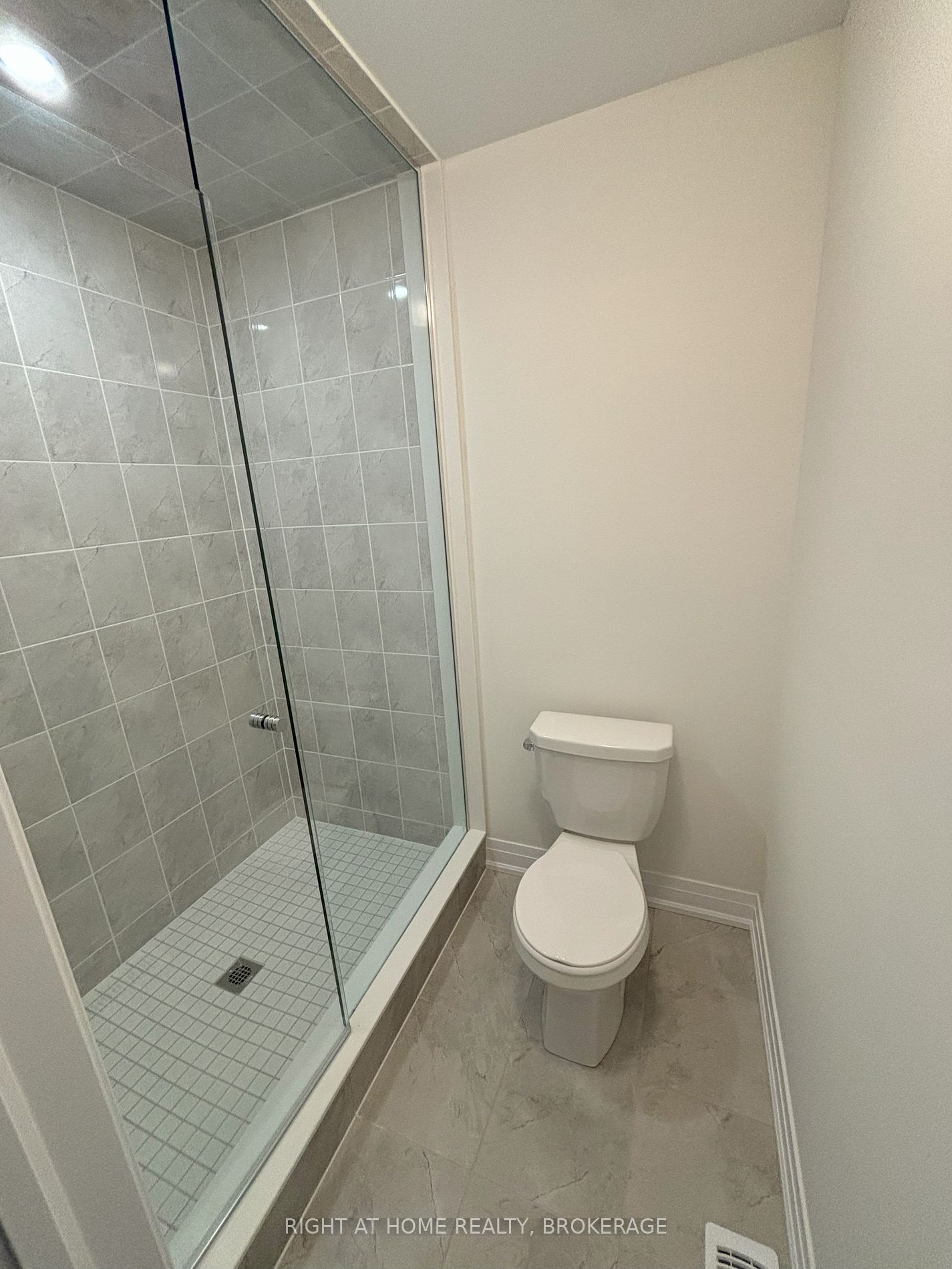 23 Langridge Way Property Photo 18