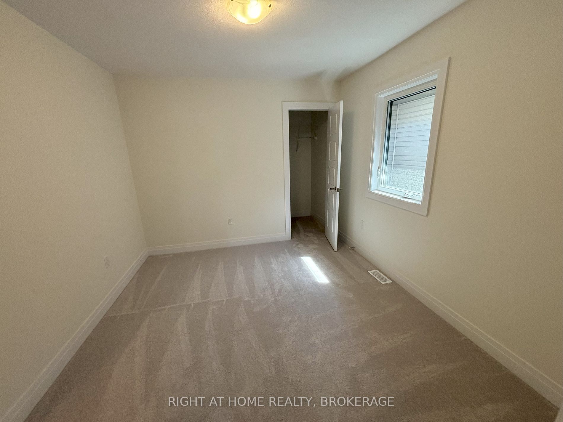 23 Langridge Way Property Photo 19