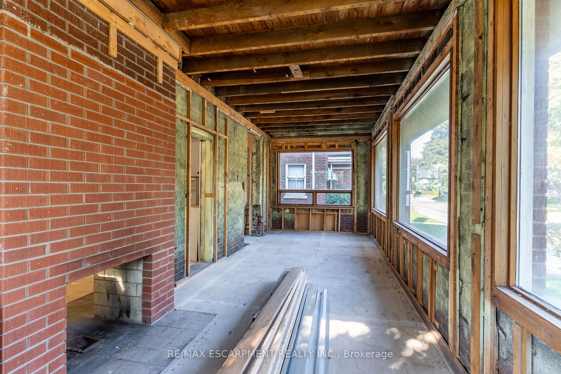 170 St. Clair Blvd Property Photo 3