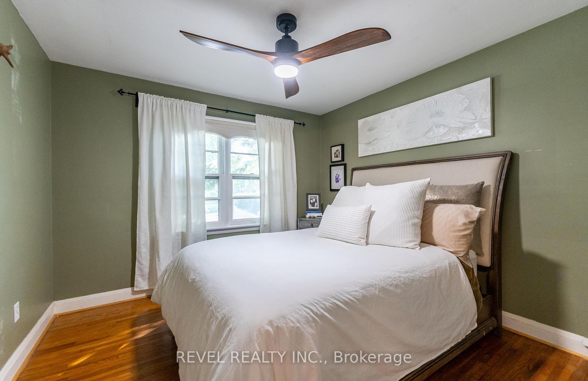 31 Academy St Property Photo 14
