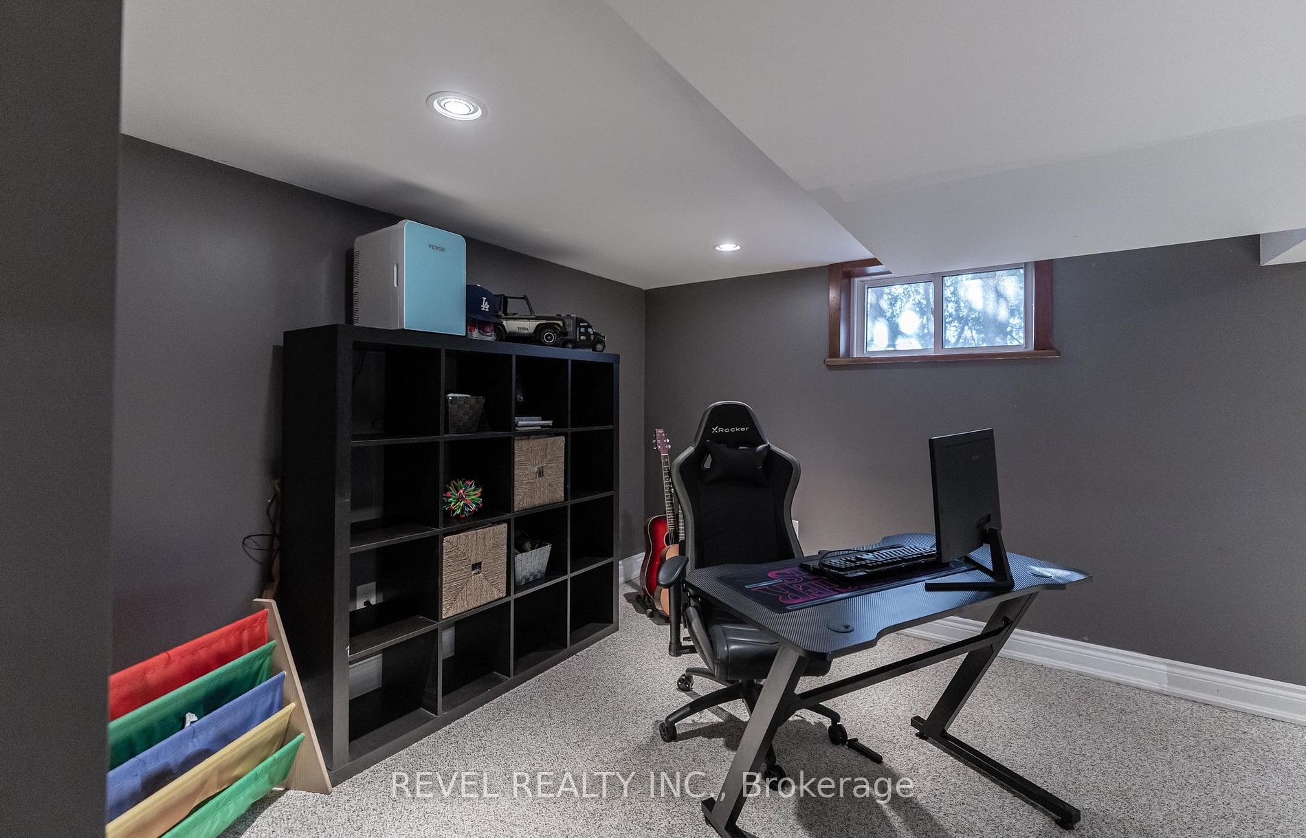 31 Academy St Property Photo 21