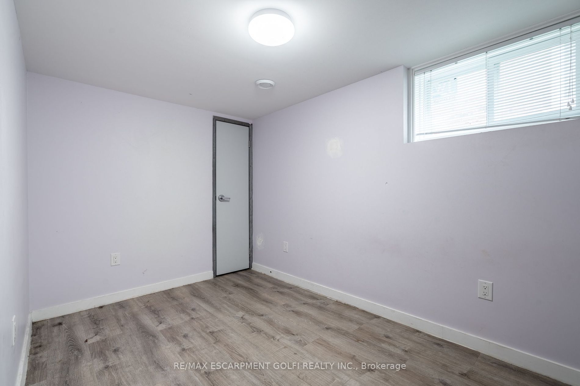 49 Cheryl Ave Property Photo 26