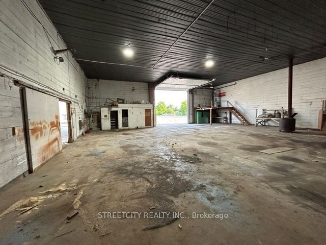 140 Elizabeth St Property Photo 27