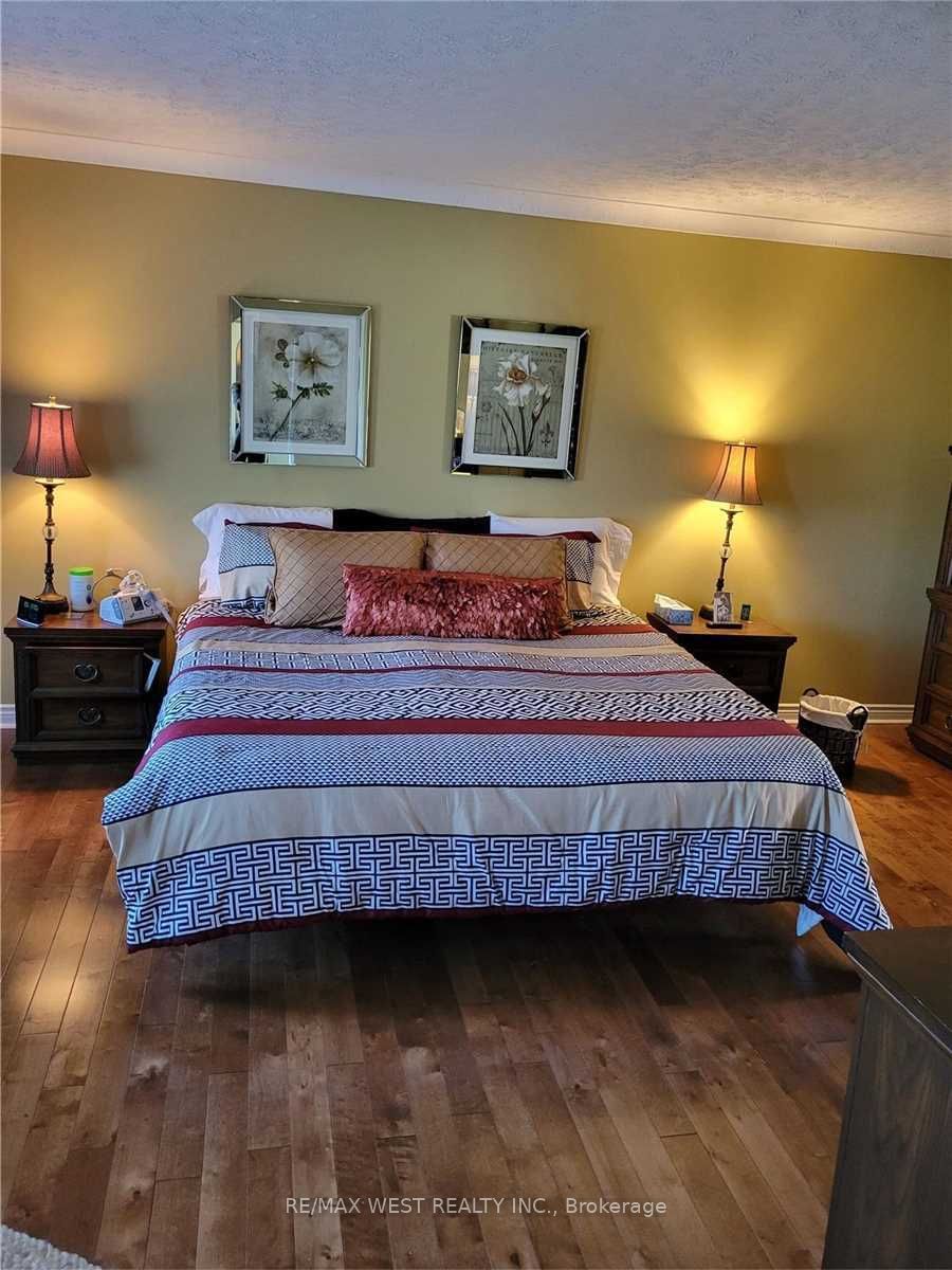 52161 Willford Road Property Photo 4