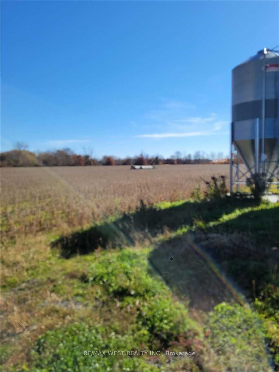 52161 Willford Road Property Photo 16