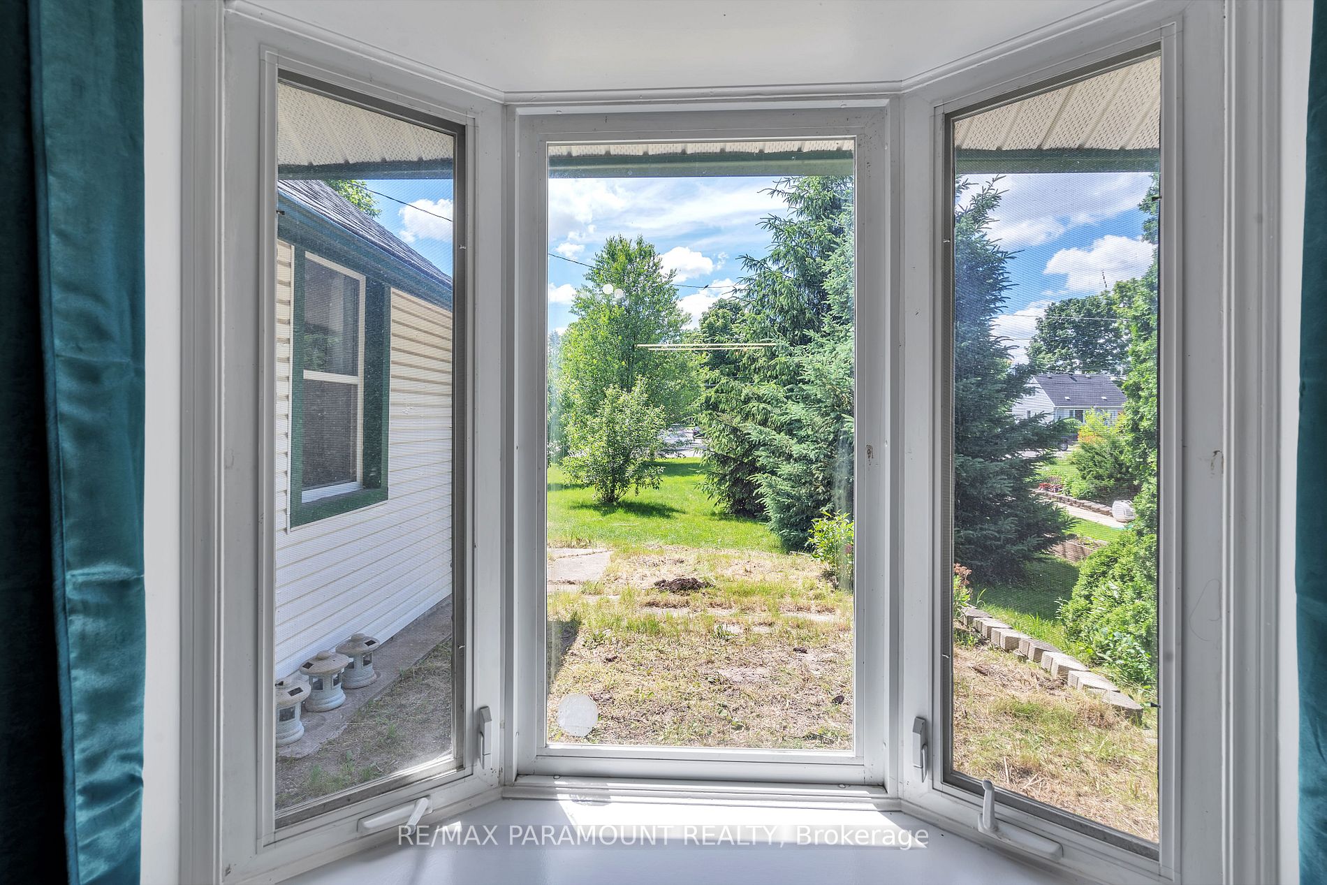 1778 Parkhurst Ave Property Photo 7
