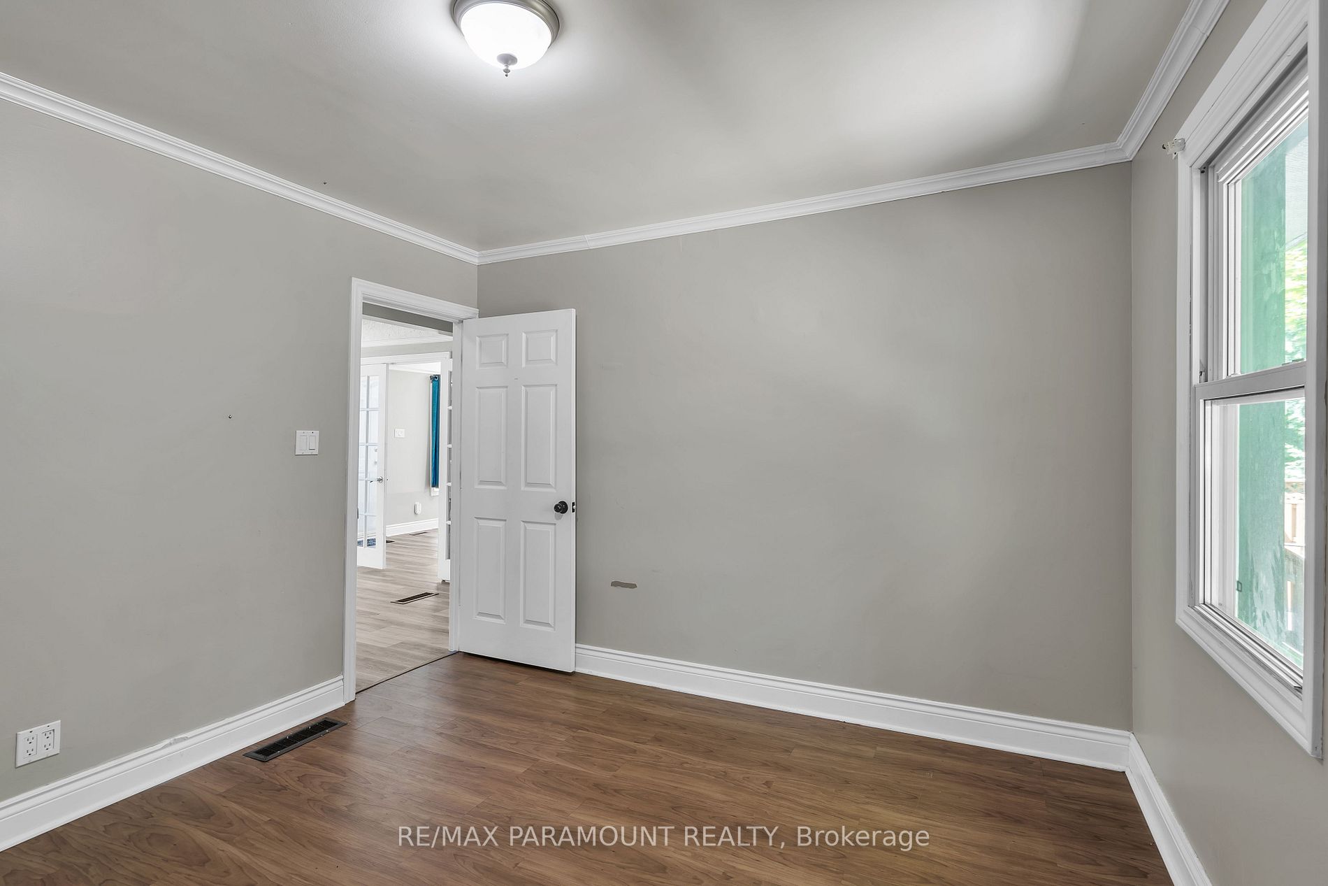 1778 Parkhurst Ave Property Photo 14