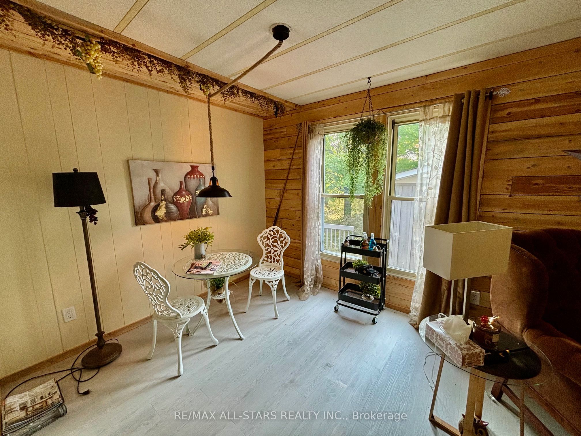 332 Portage Road Property Photo 7