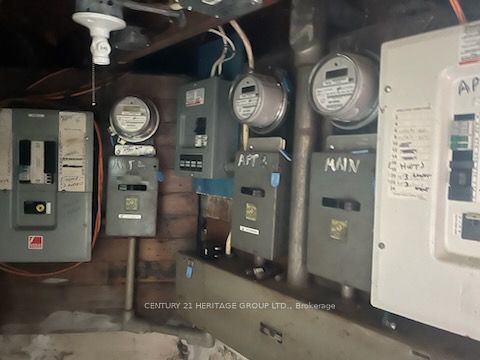 254 Mountain Street Property Photo 5
