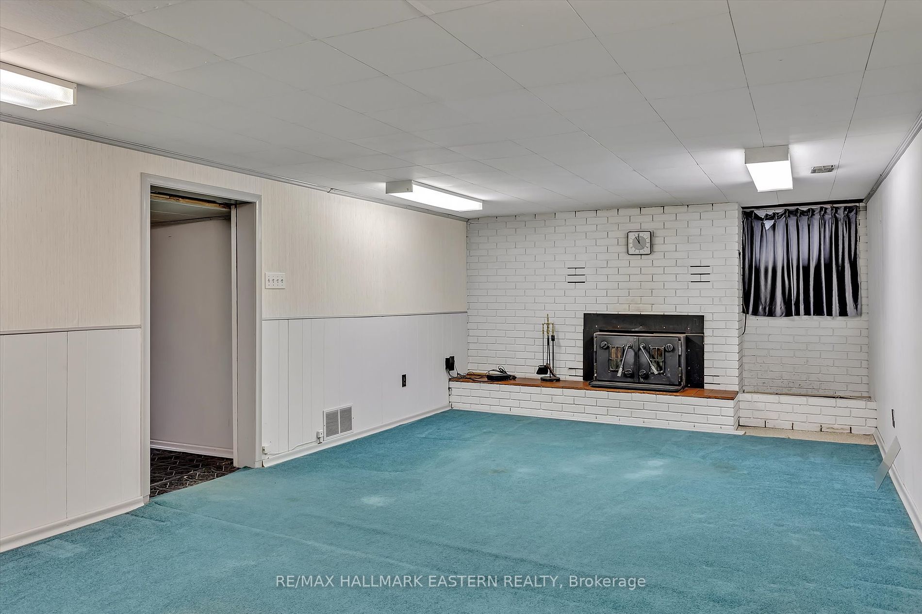 2390 Burnham Line Property Photo 17