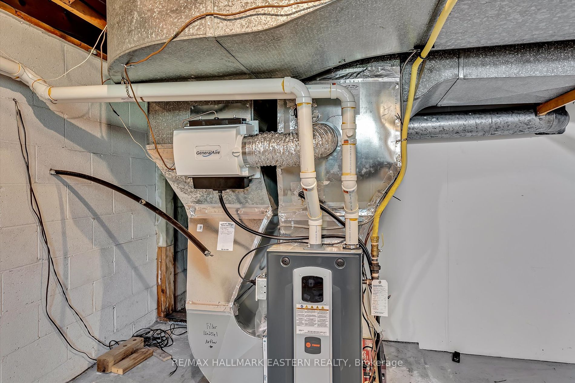 2390 Burnham Line Property Photo 20