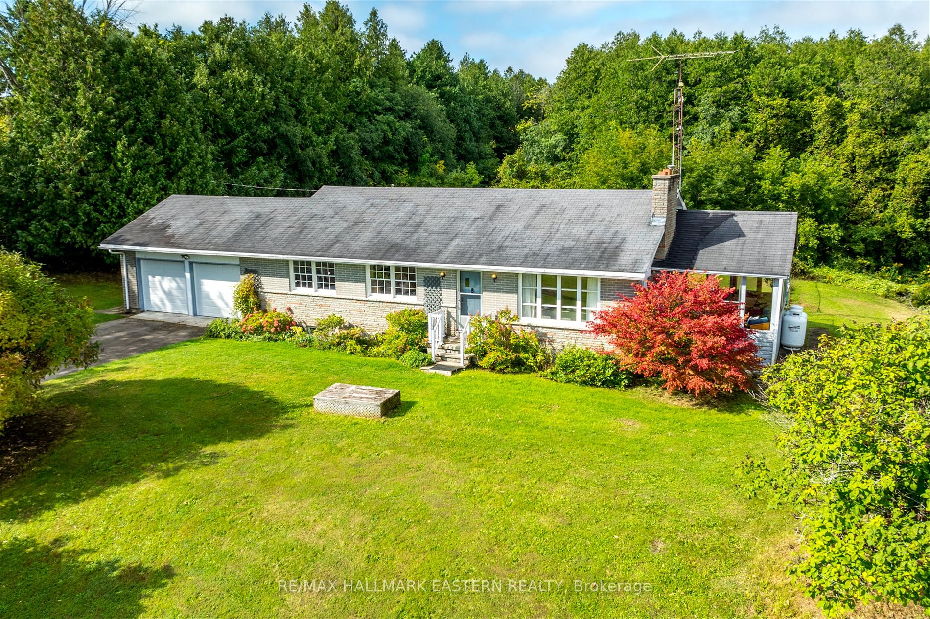2390 Burnham Line Property Photo 22